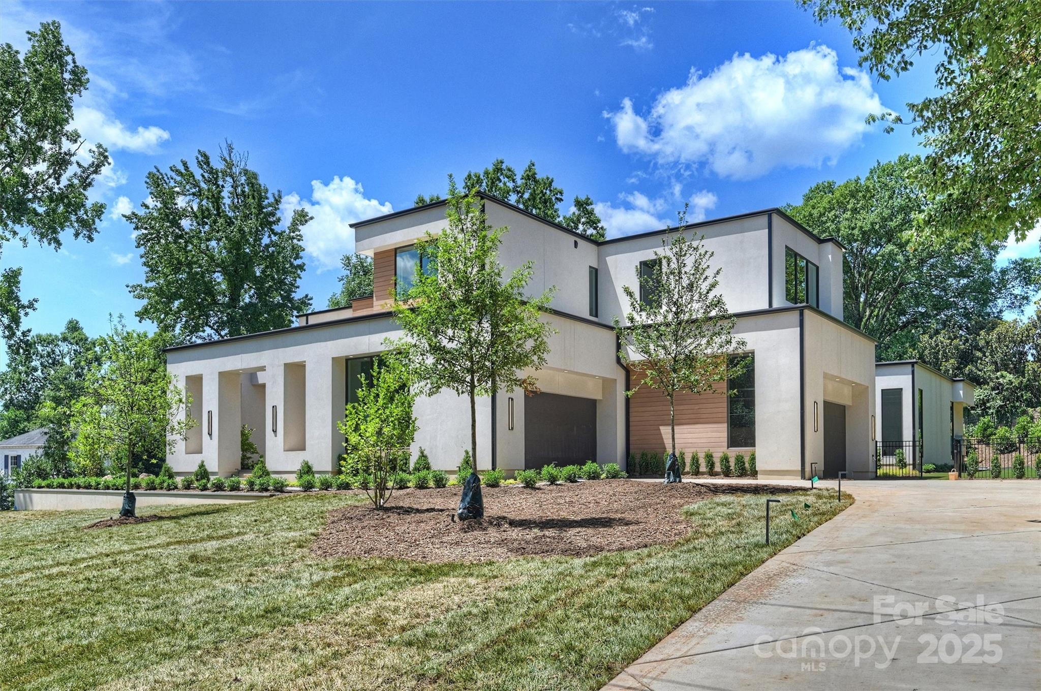 3630 Foxcroft Road Property Photo 4