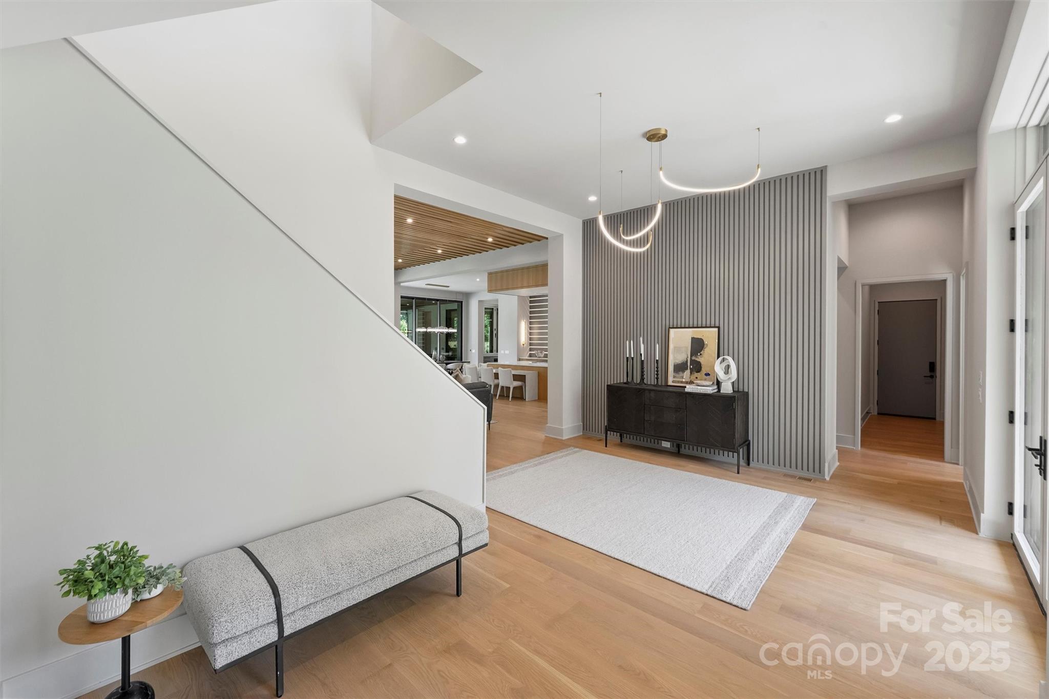 3630 Foxcroft Road Property Photo 7