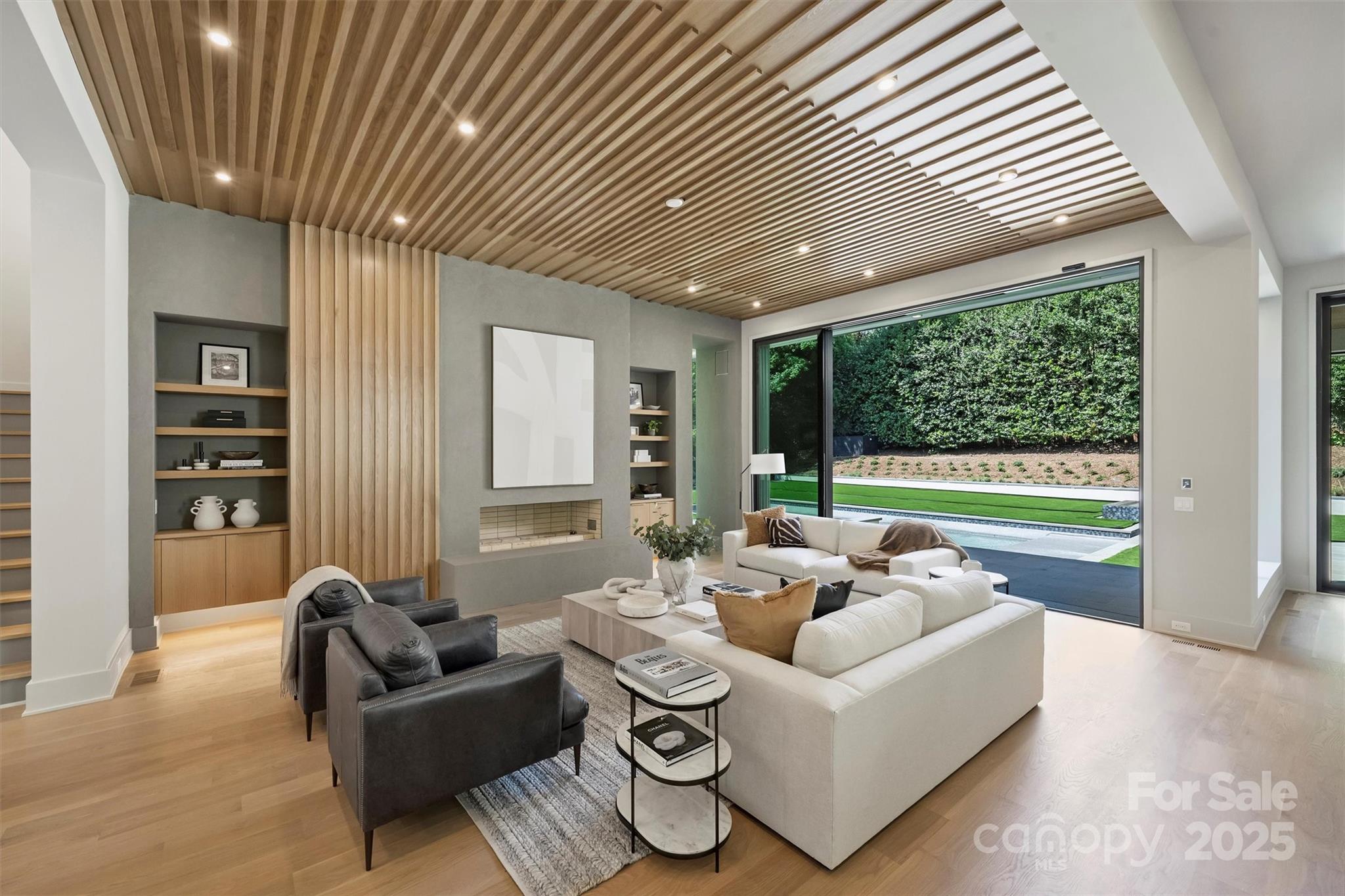 3630 Foxcroft Road Property Photo 8