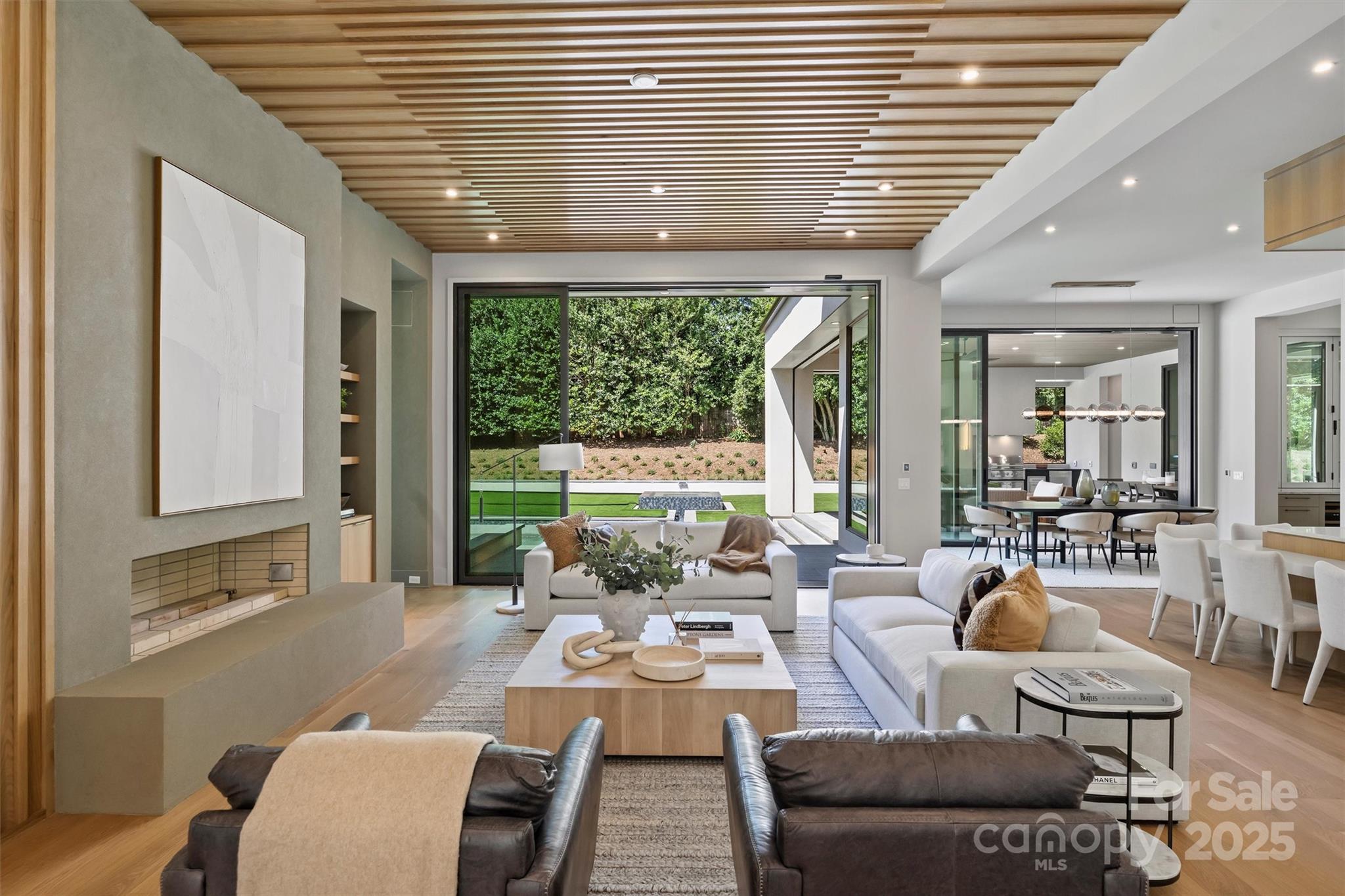 3630 Foxcroft Road Property Photo 9