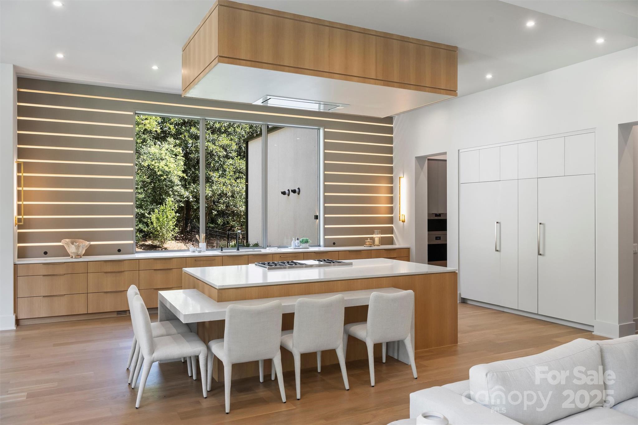 3630 Foxcroft Road Property Photo 14