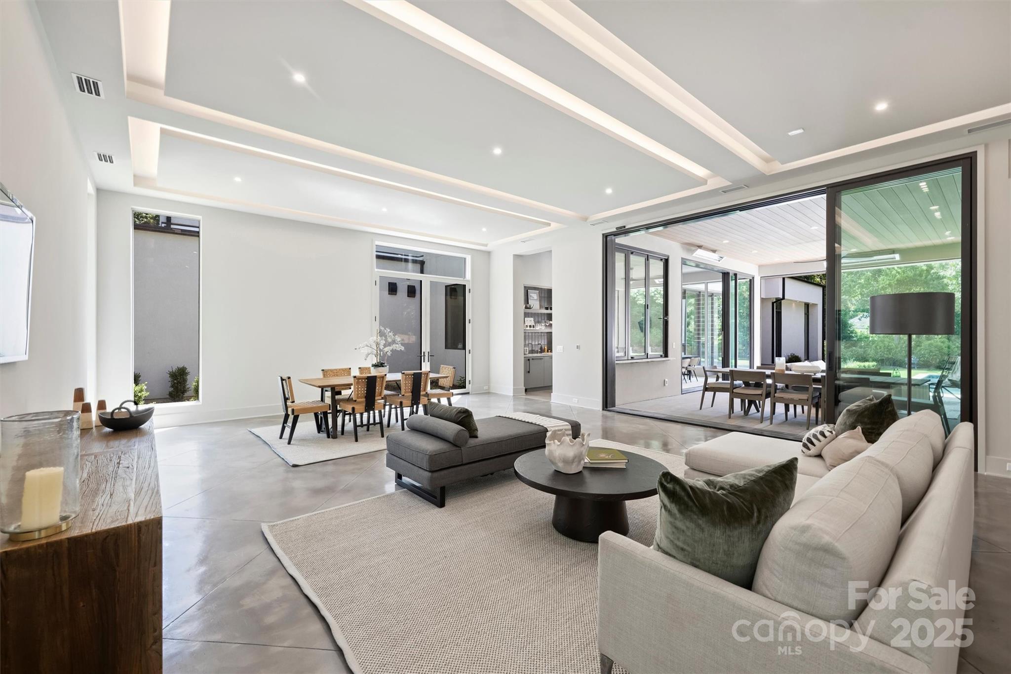 3630 Foxcroft Road Property Photo 27