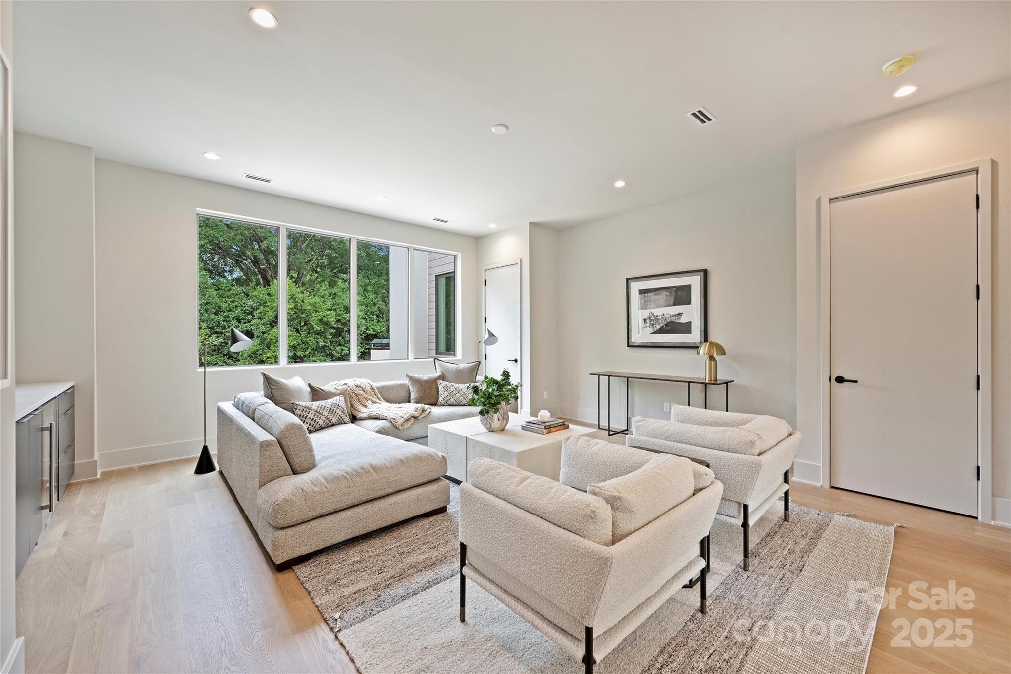 3630 Foxcroft Road Property Photo 38