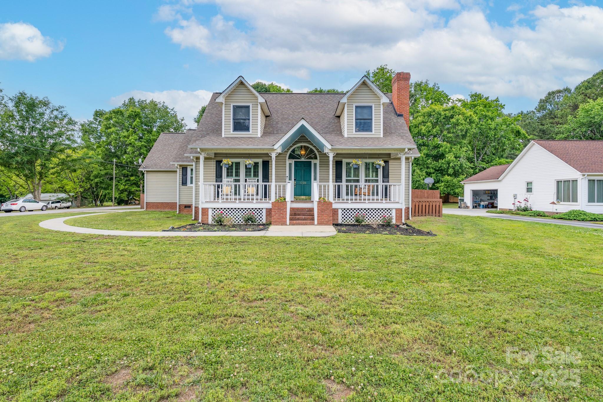 1228 Quiet Acres Road Property Photo 1