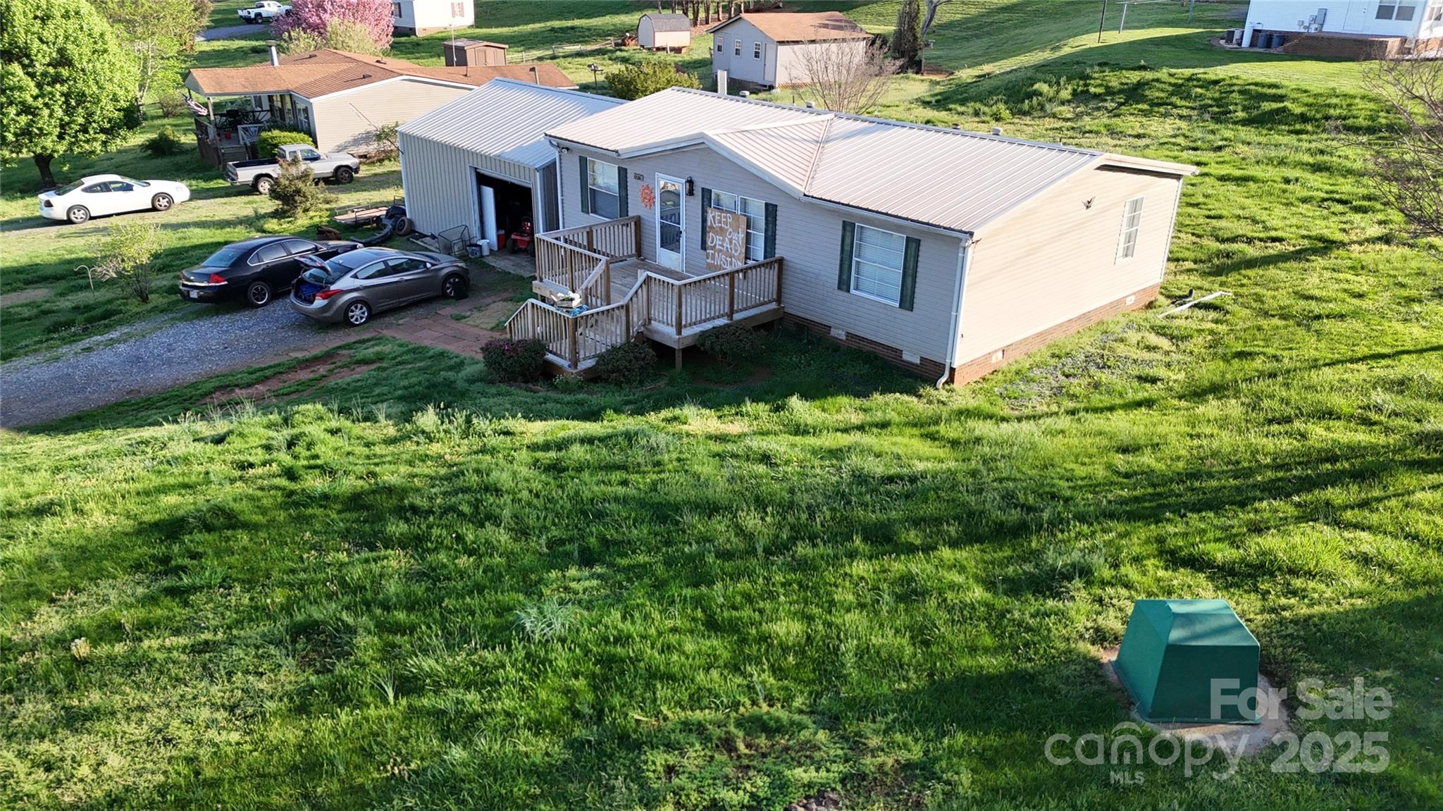 3379 Appletree Court Property Photo