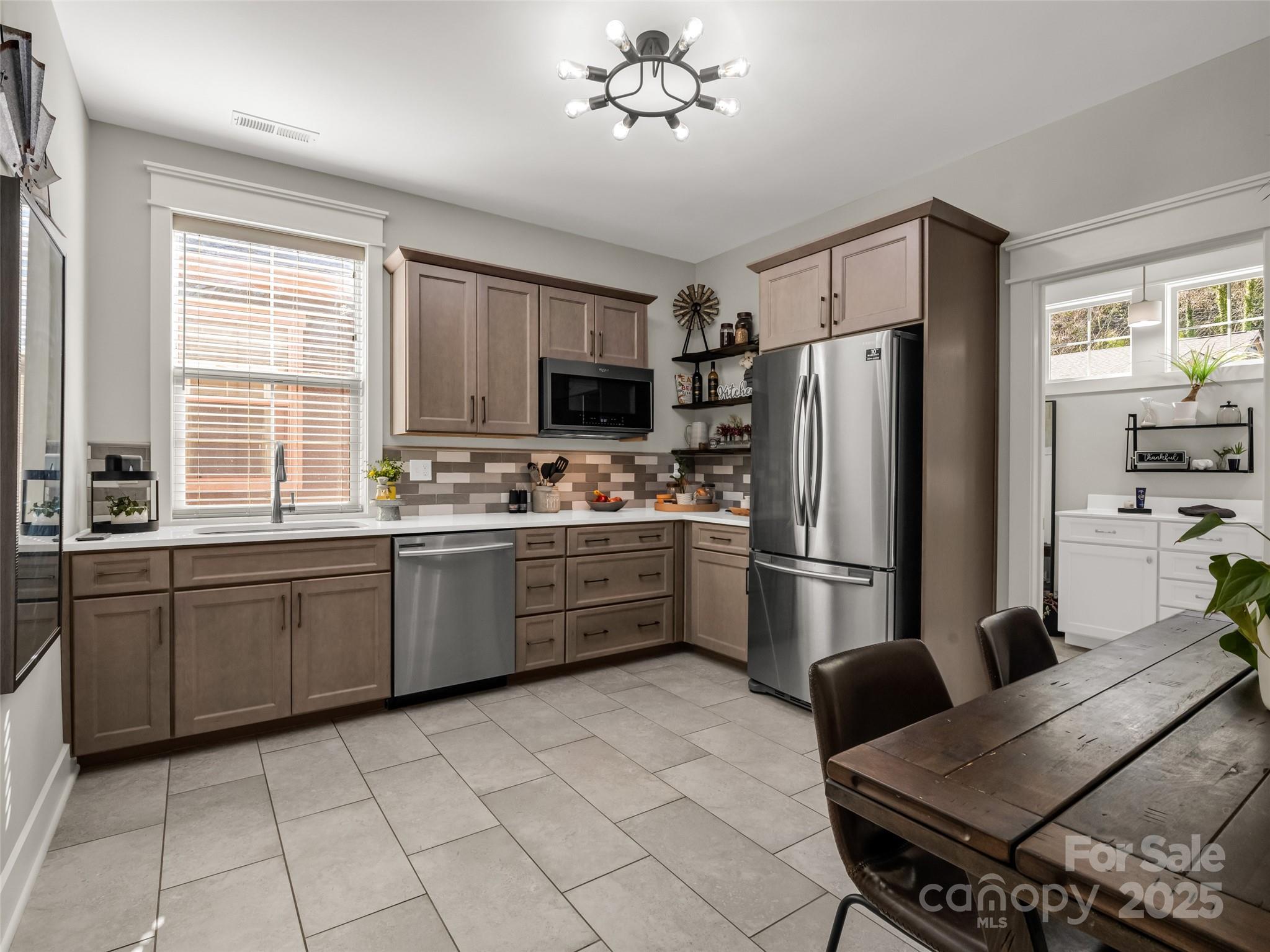 506 Sweet Birch Park Lane 2 Property Photo 24