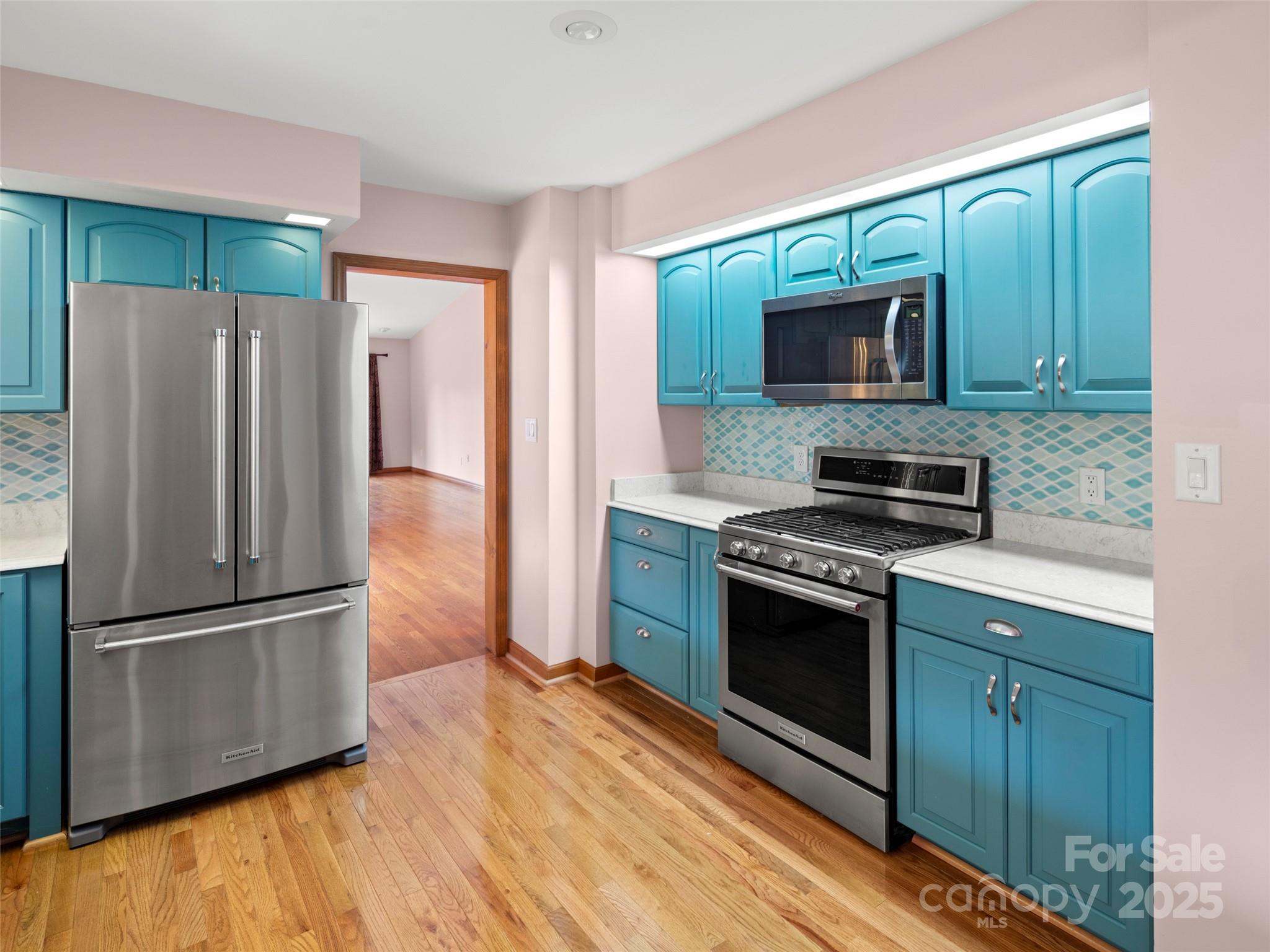 15 Ridge Terrace C-1 Property Photo 11