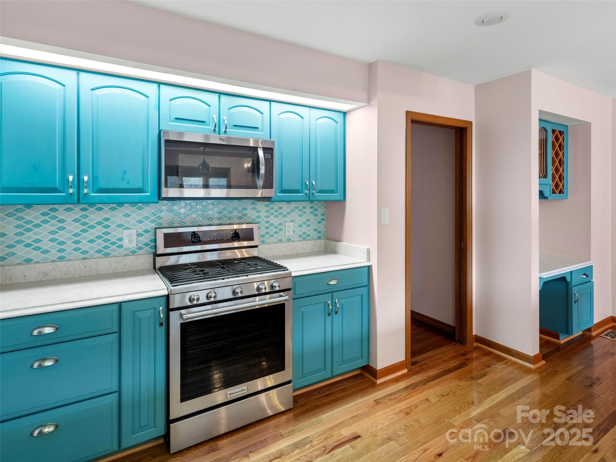 15 Ridge Terrace C-1 Property Photo 12