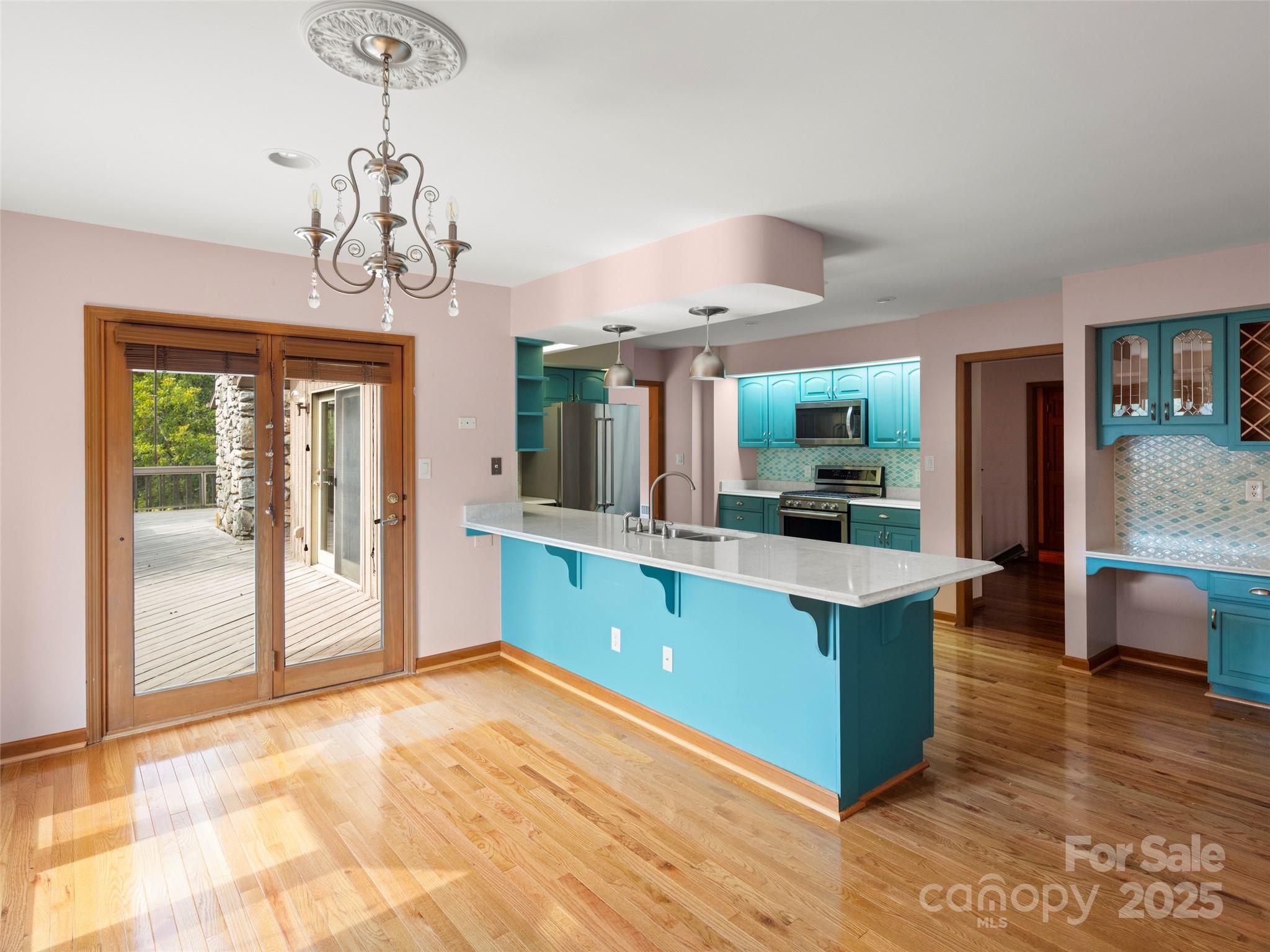 15 Ridge Terrace C-1 Property Photo 13