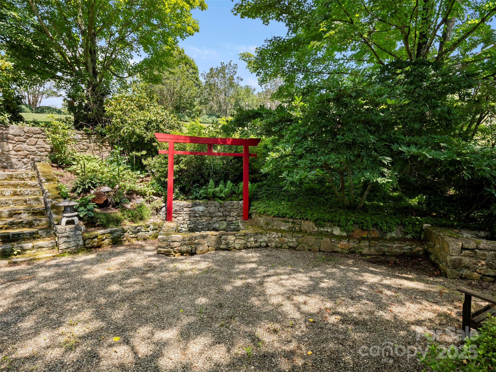 15 Ridge Terrace C-1 Property Photo 32