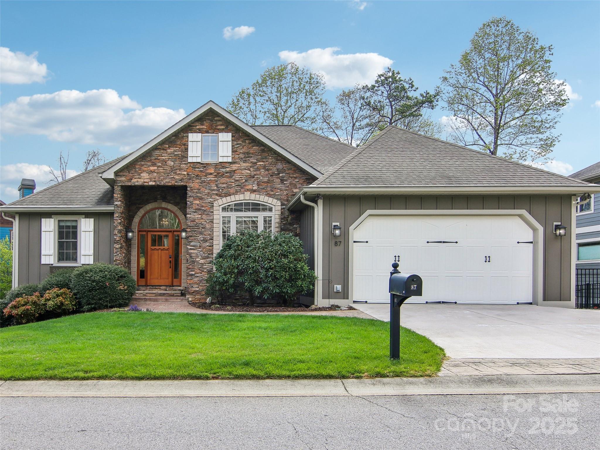 87 Ledgestone Drive Property Photo