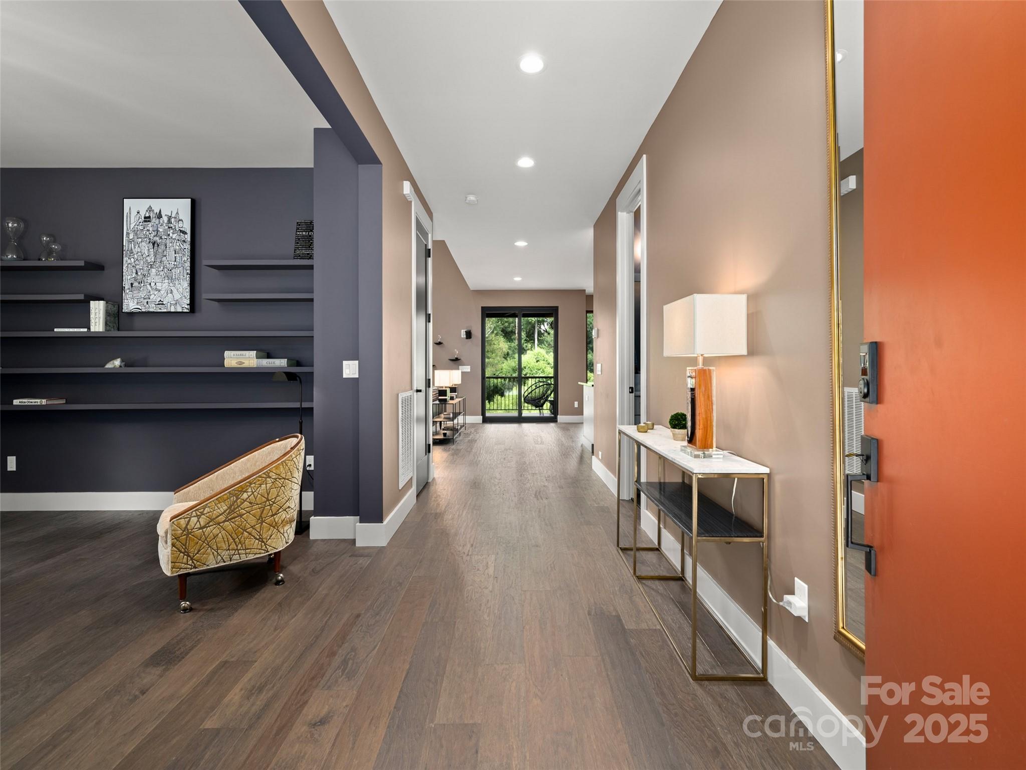 127 Rough Bark Trail Property Photo 5