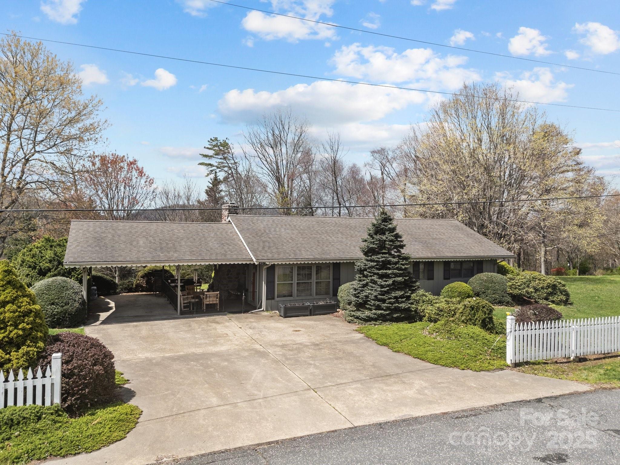 457 Overlook Drive Property Photo