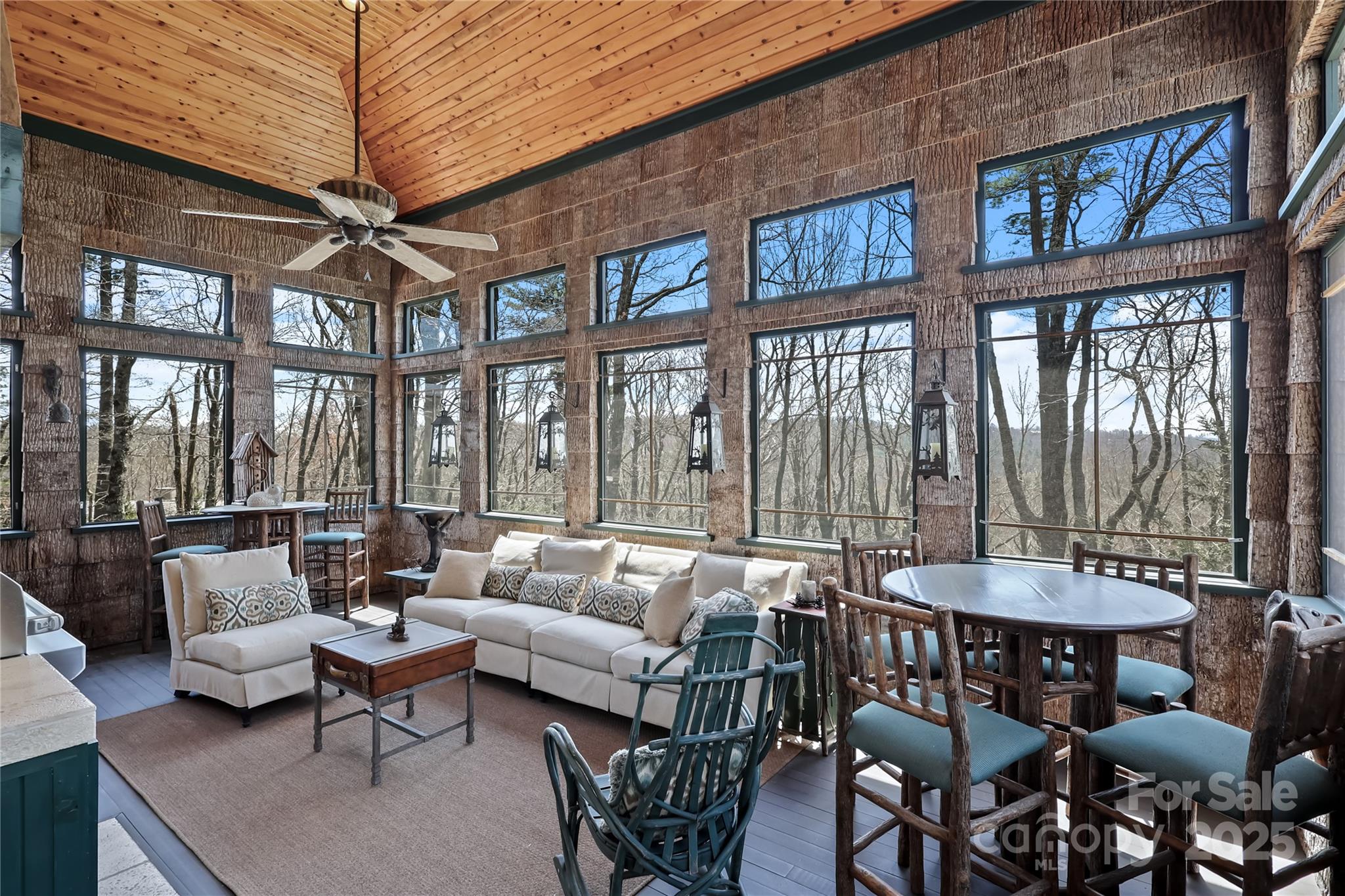 205 W Indrio Road Property Photo 19