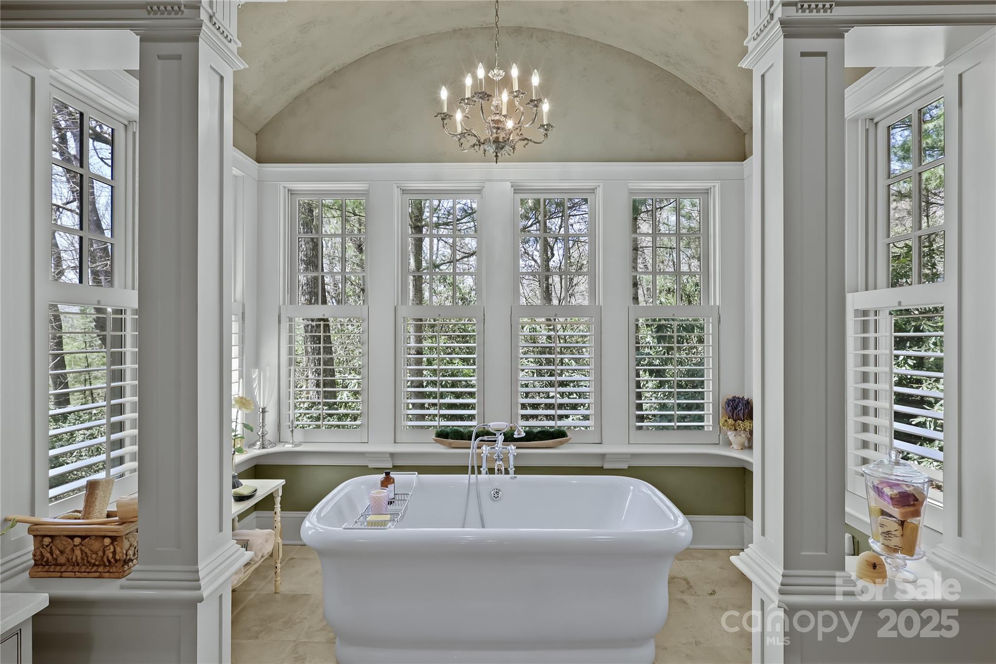 205 W Indrio Road Property Photo 26