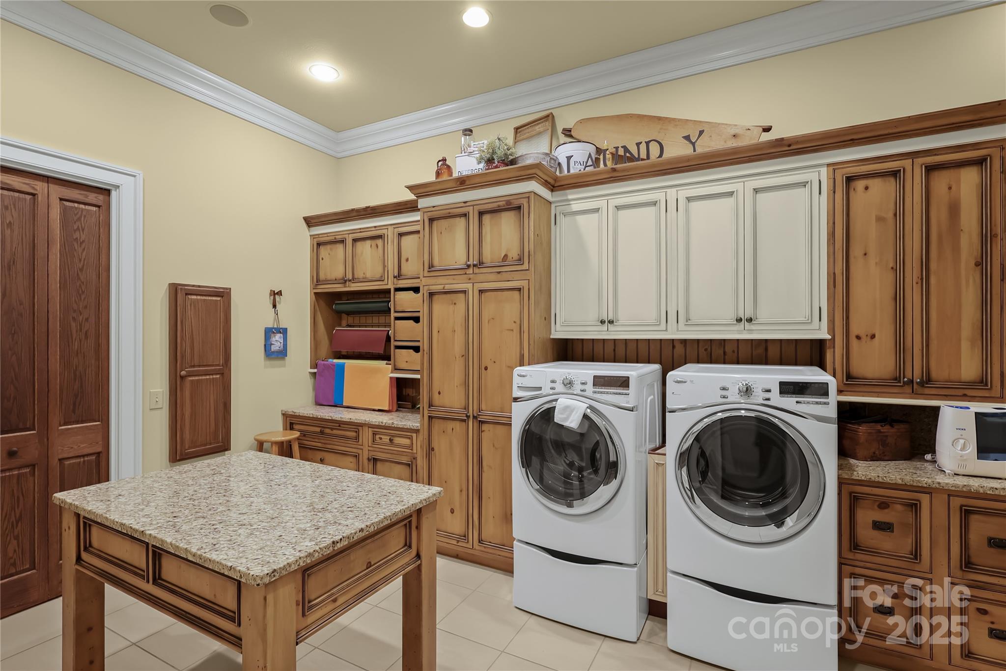 205 W Indrio Road Property Photo 28