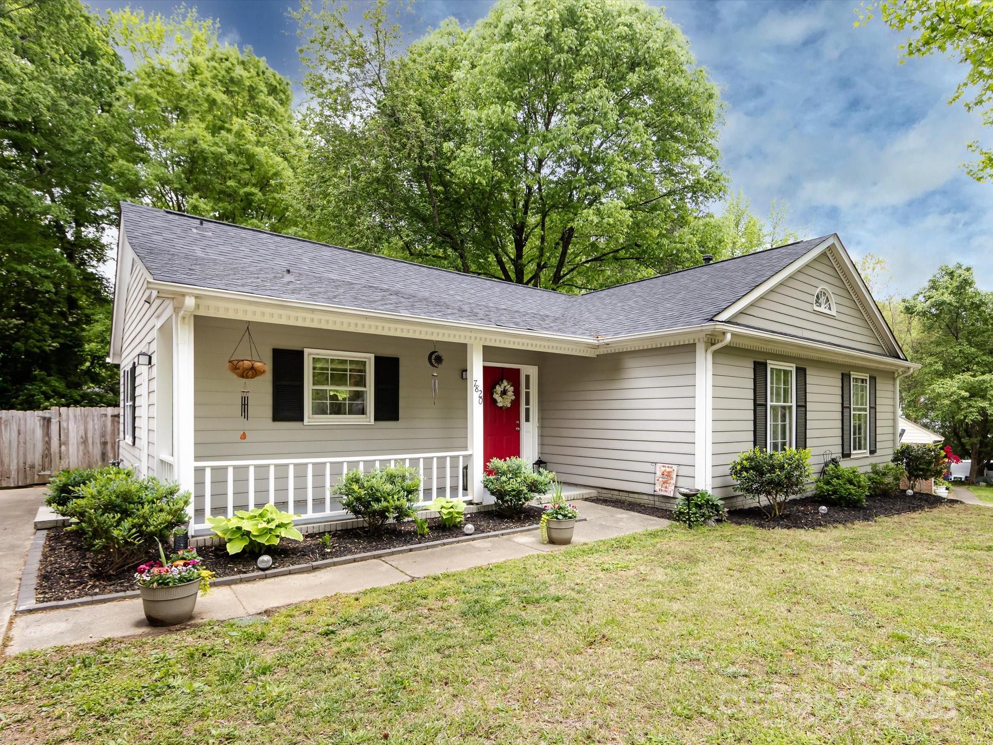 7820 Elm Tree Lane Property Photo