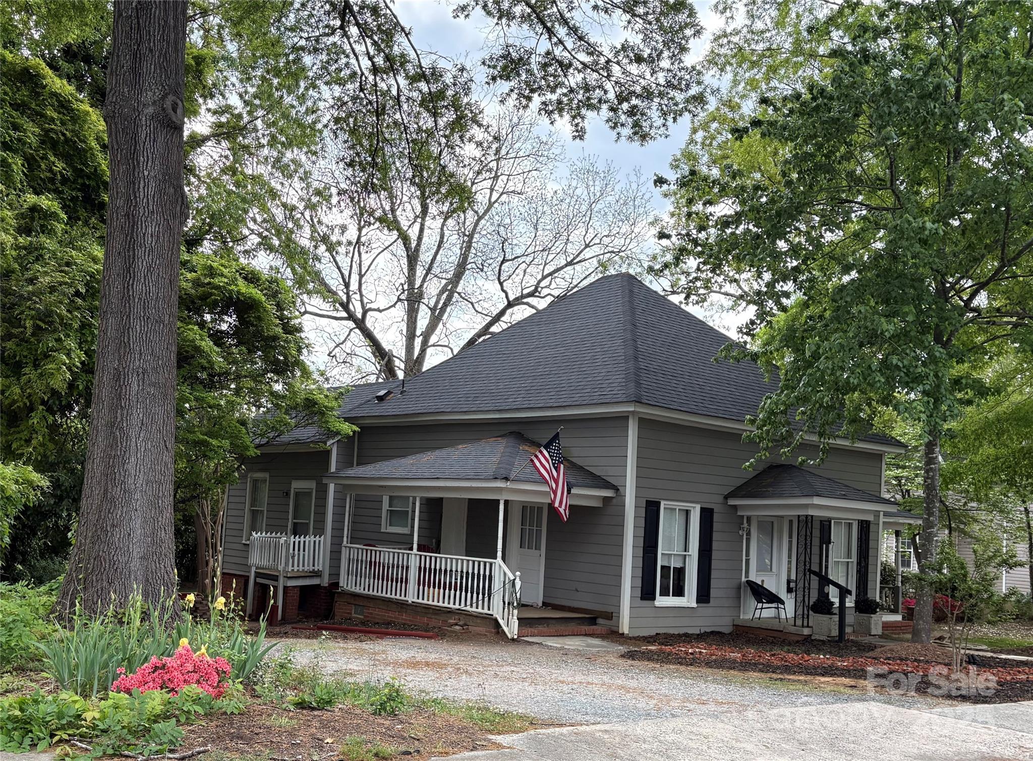 Benton Heights Real Estate Listings Main Image
