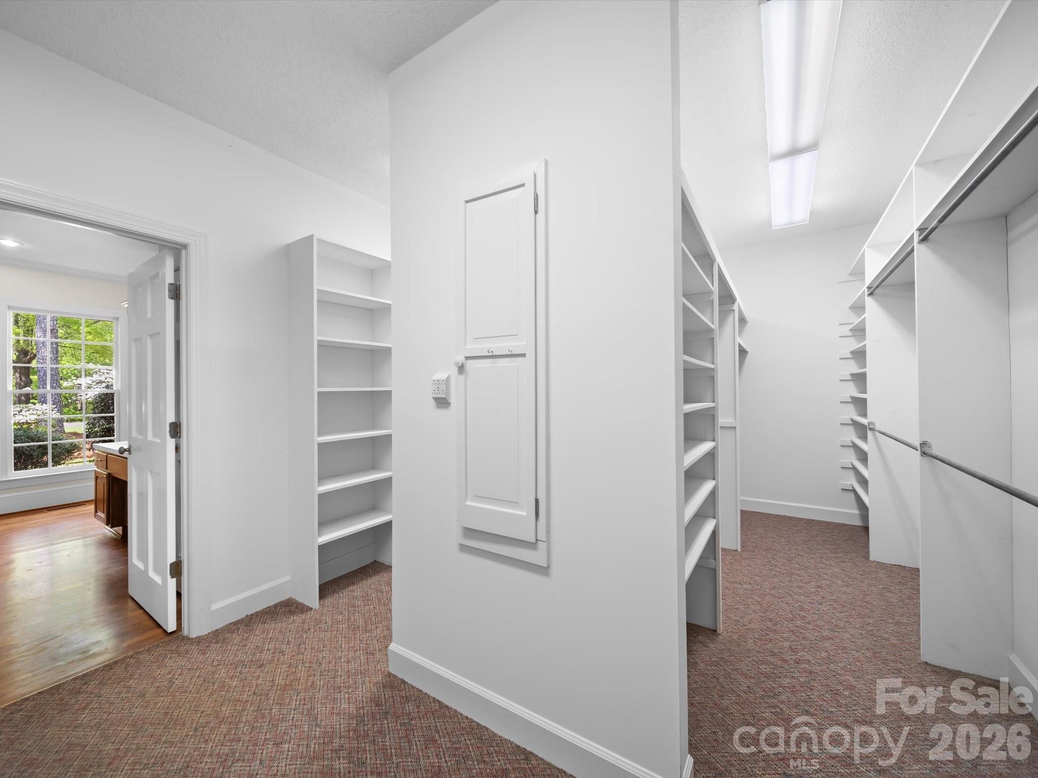 216 Anderson Street Property Photo 15
