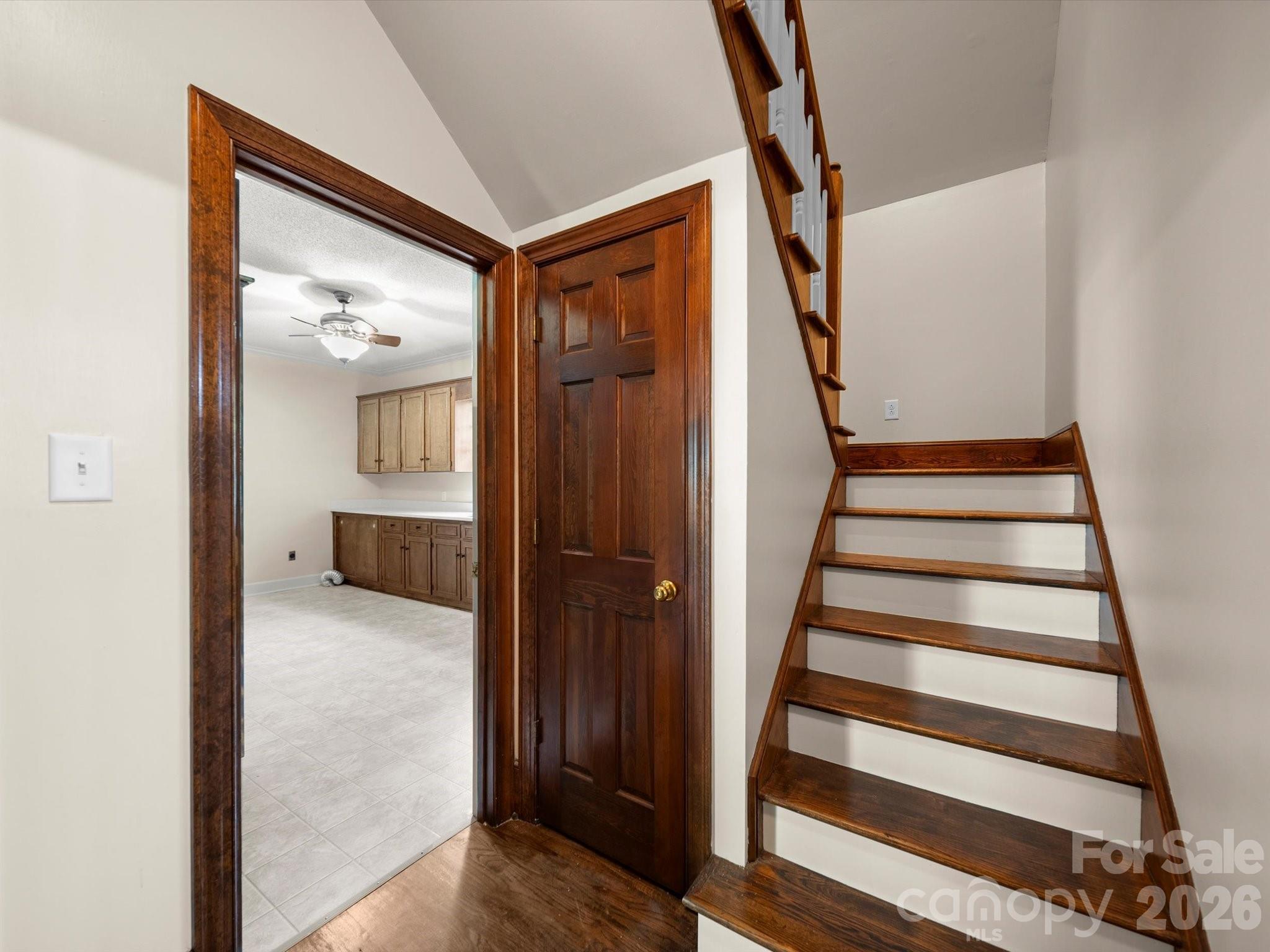 216 Anderson Street Property Photo 18