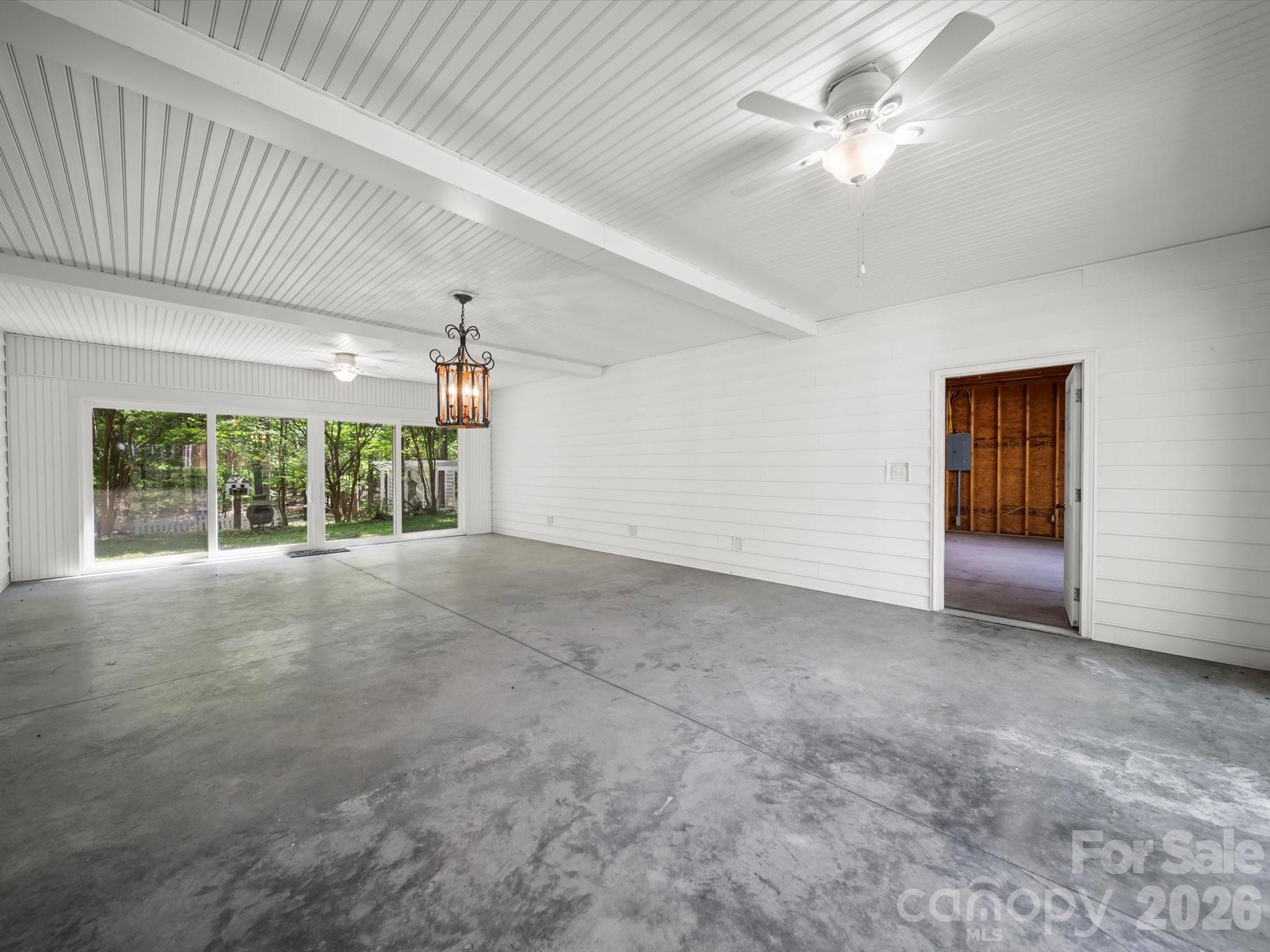 216 Anderson Street Property Photo 37