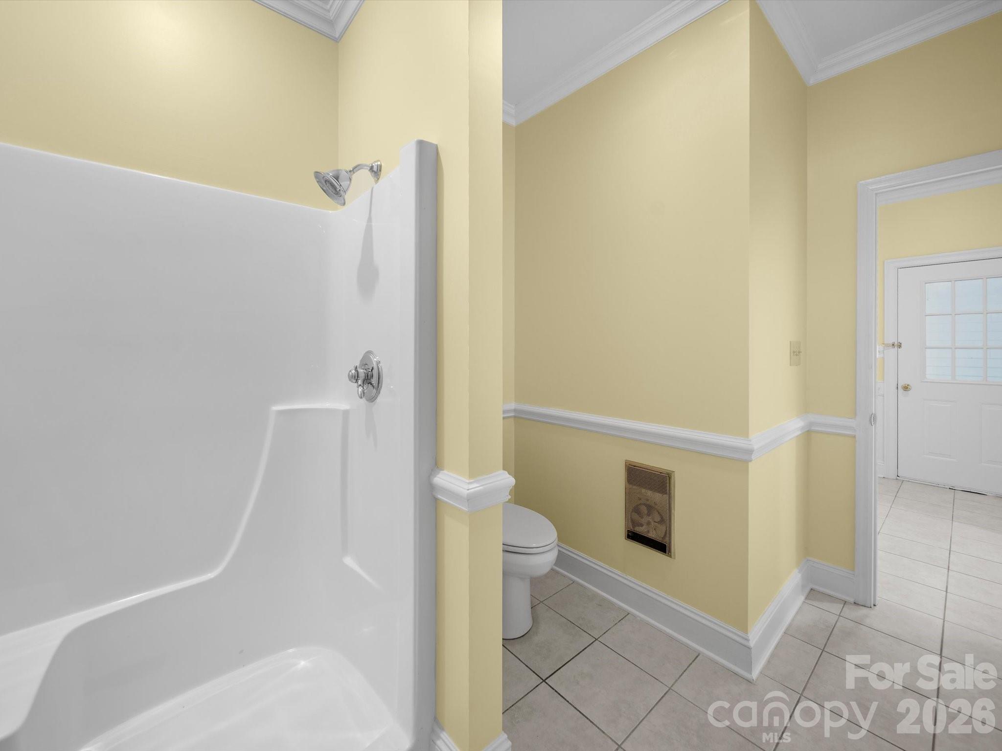 216 Anderson Street Property Photo 39