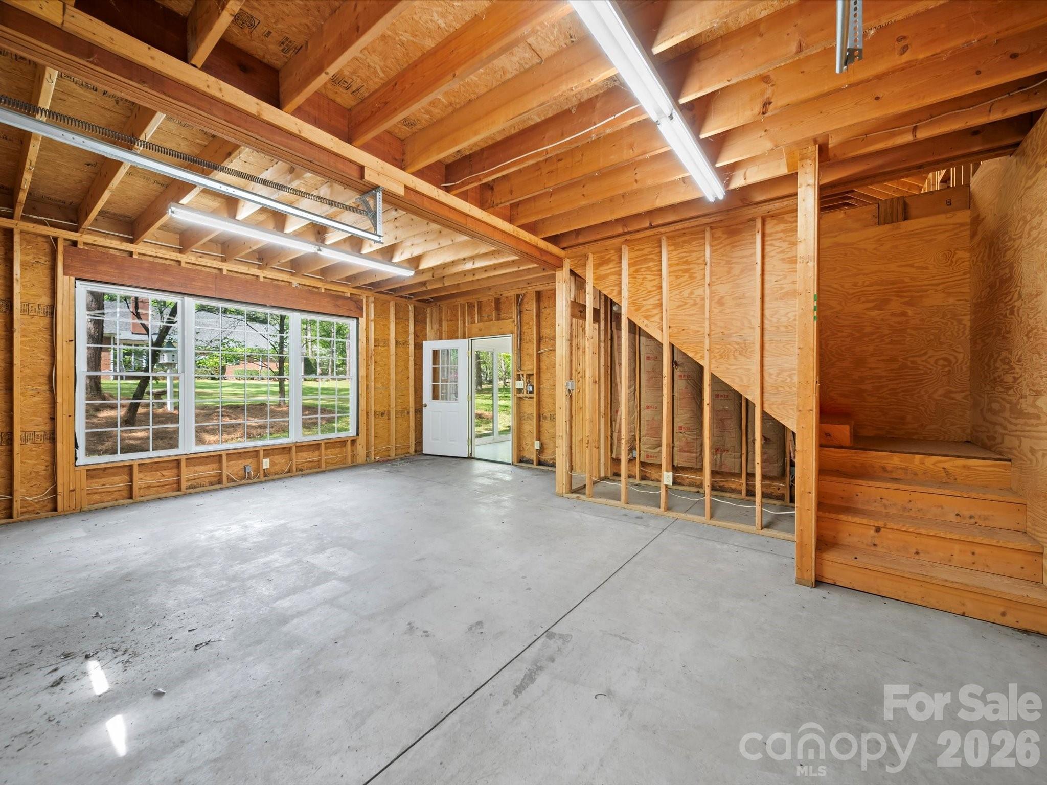 216 Anderson Street Property Photo 44