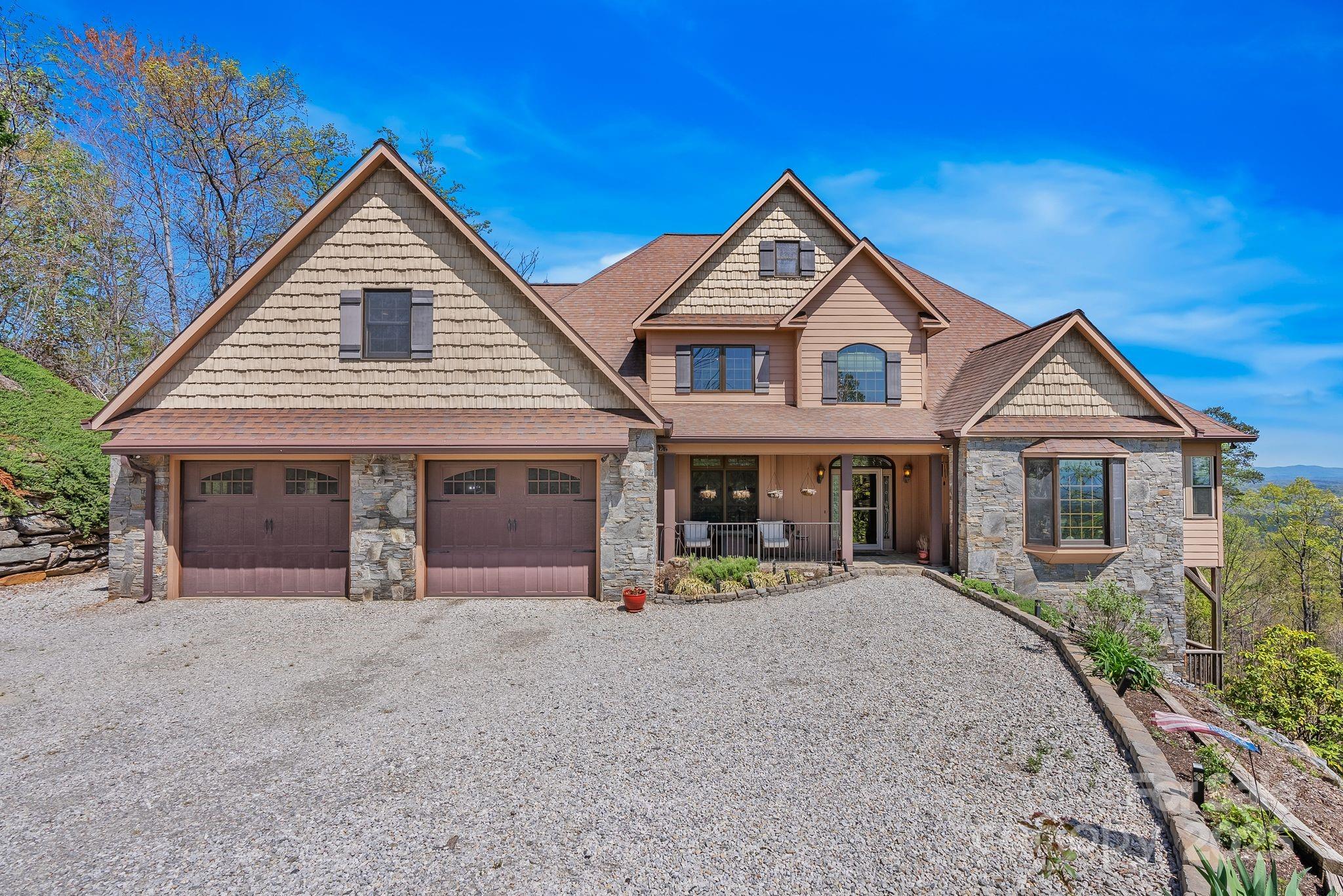 498 Pinnacle Parkway