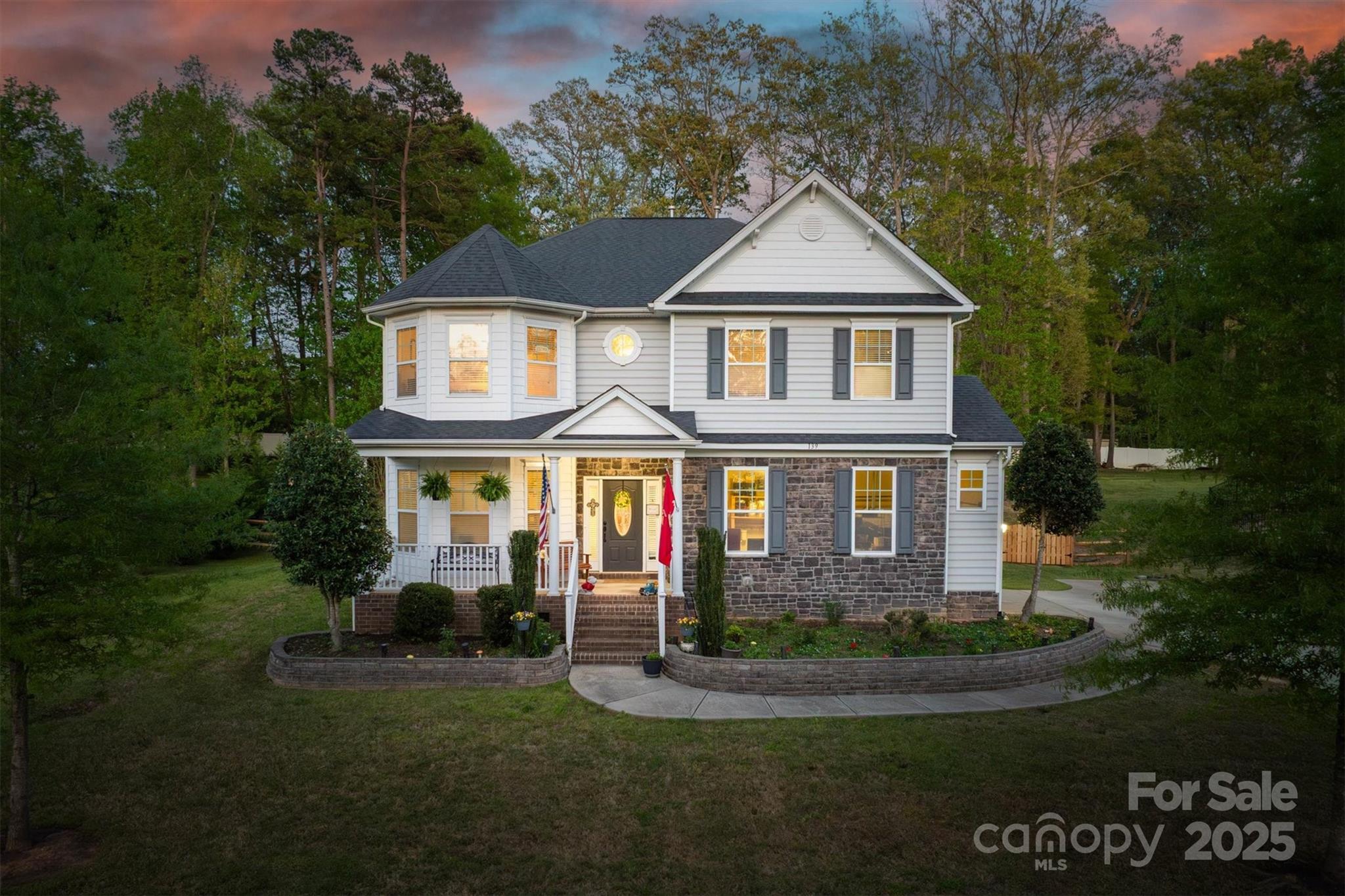 Autumn Grove Real Estate Listings Main Image