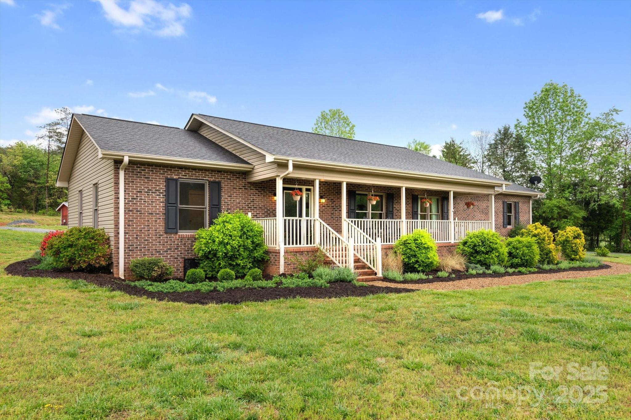 1091 Bill Collins Road Property Photo