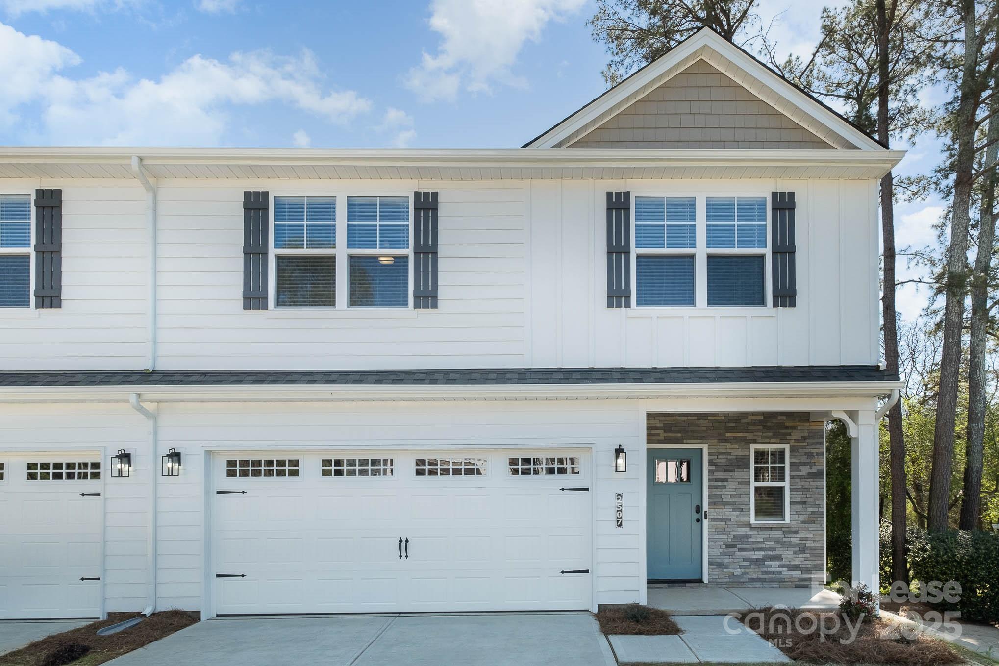 2507 Lynbridge Drive Property Photo