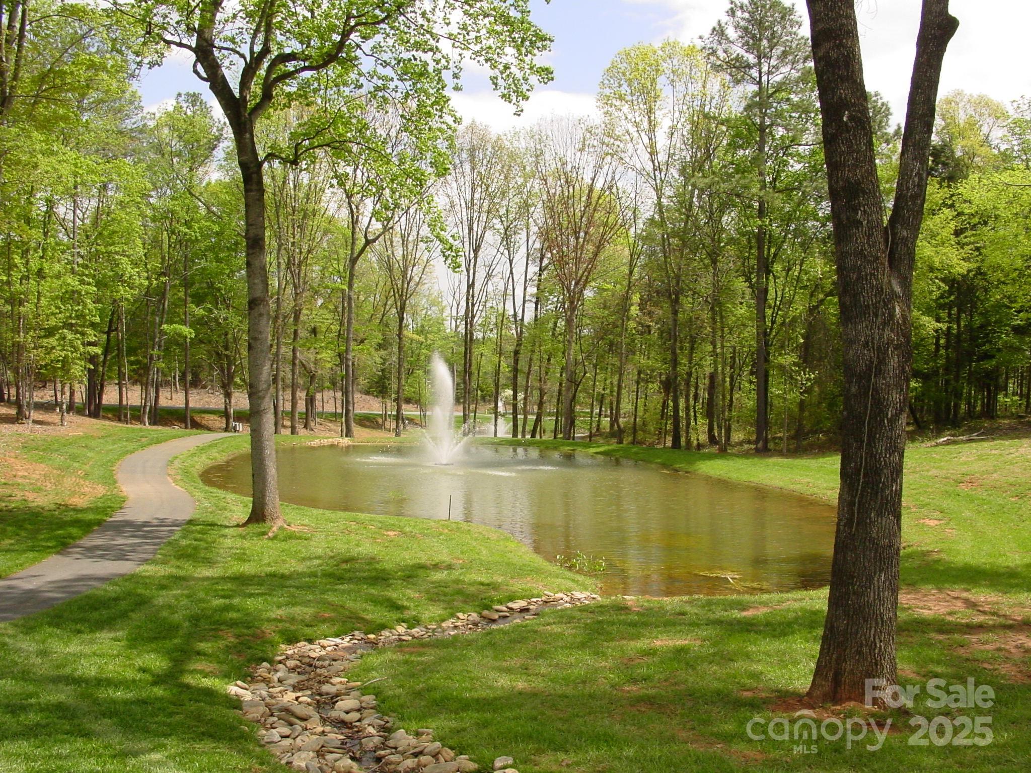 3125 Lake Pointe Drive 77 Property Photo 10