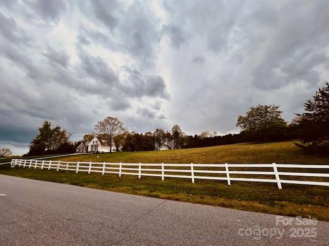 6161 Willowbottom Road Property Photo 8