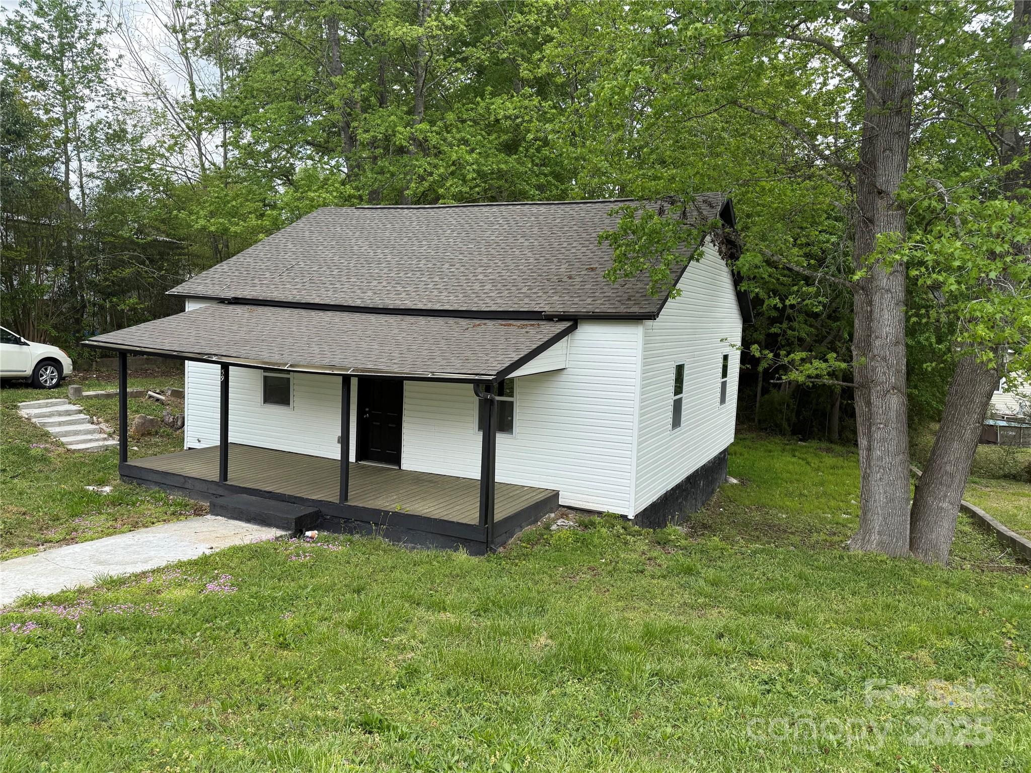 59 Pine Street Property Photo