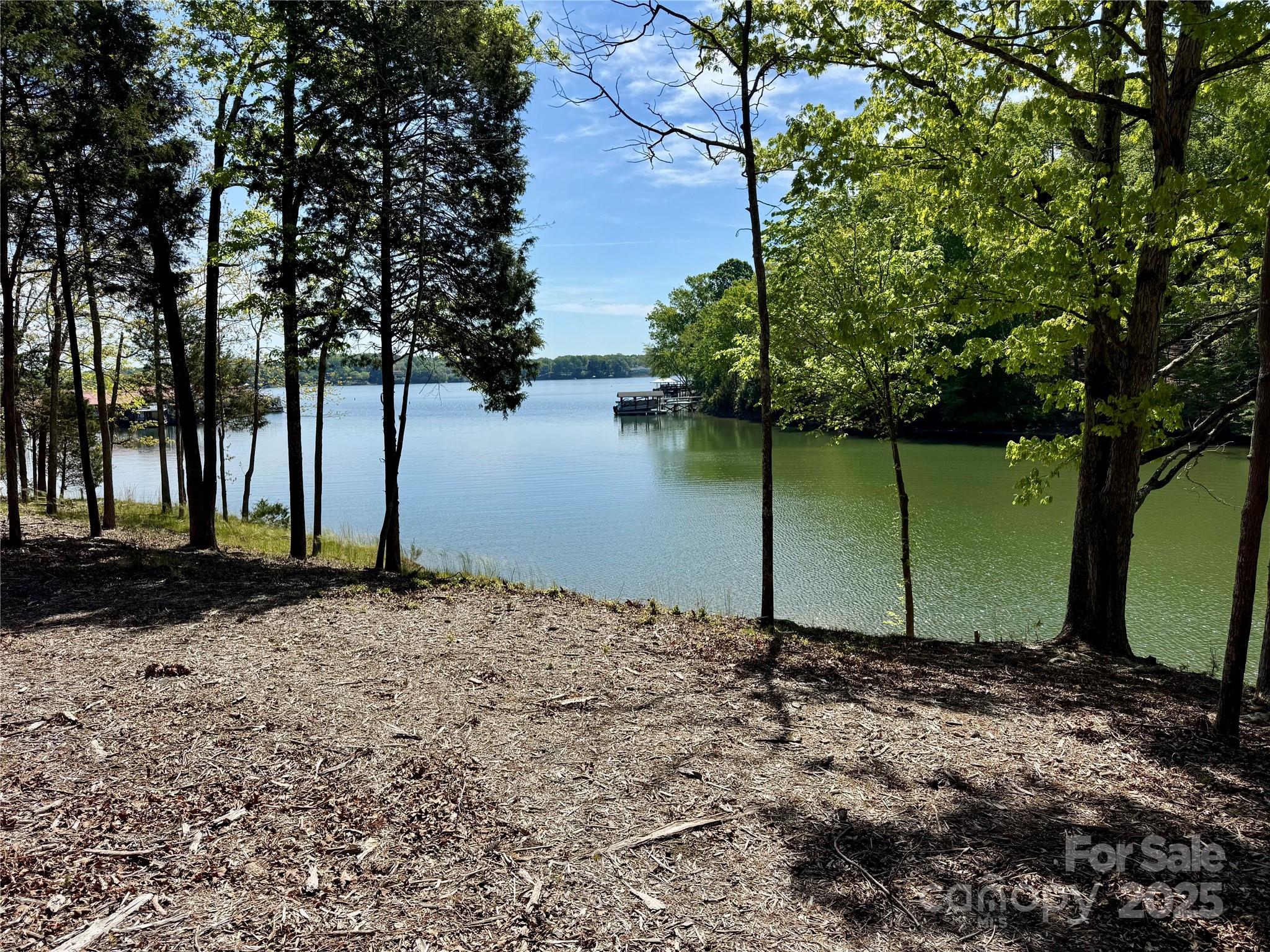 4095 Kingfisher Drive Property Photo 5