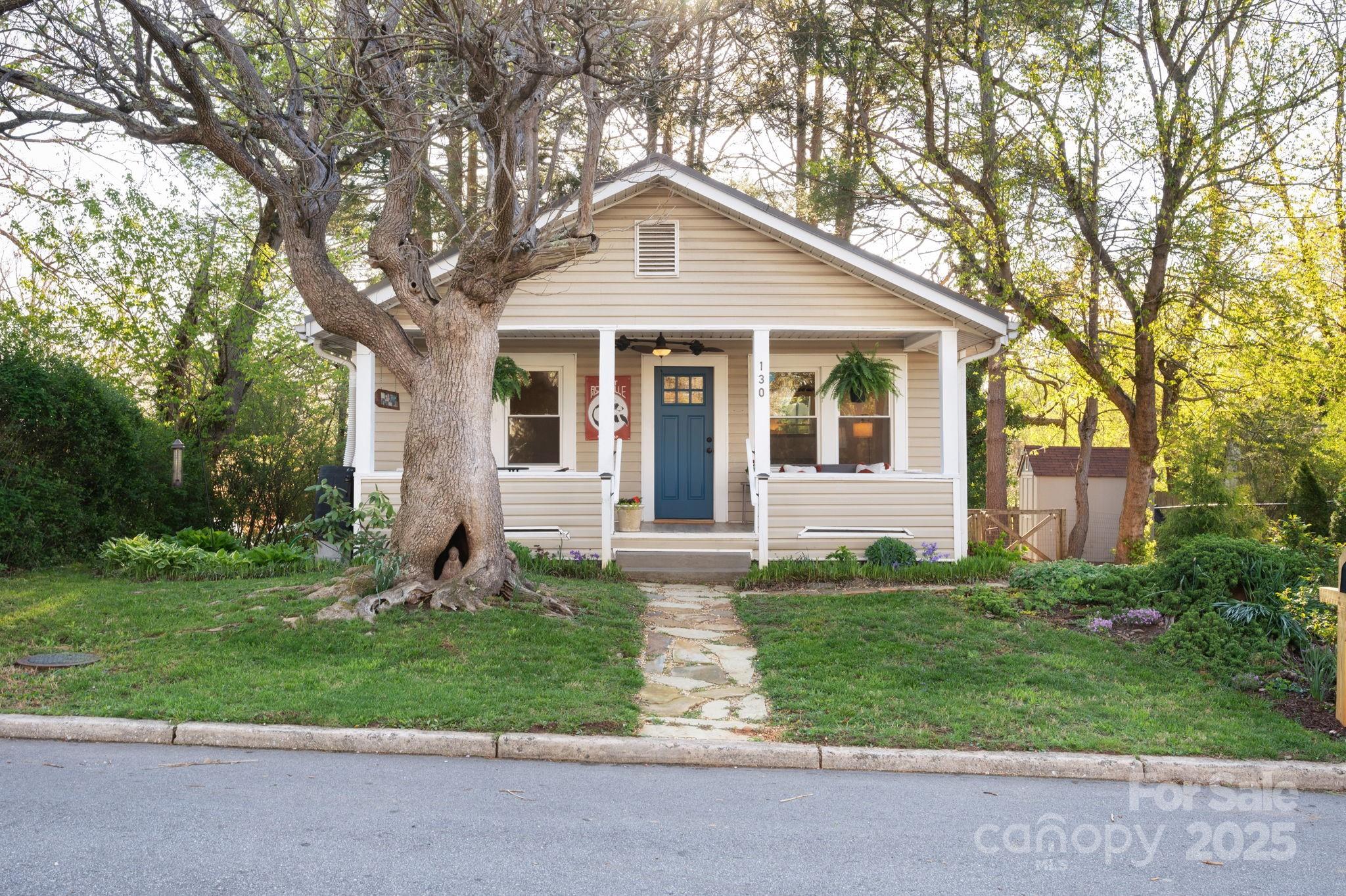 130 Hudson Street Property Photo