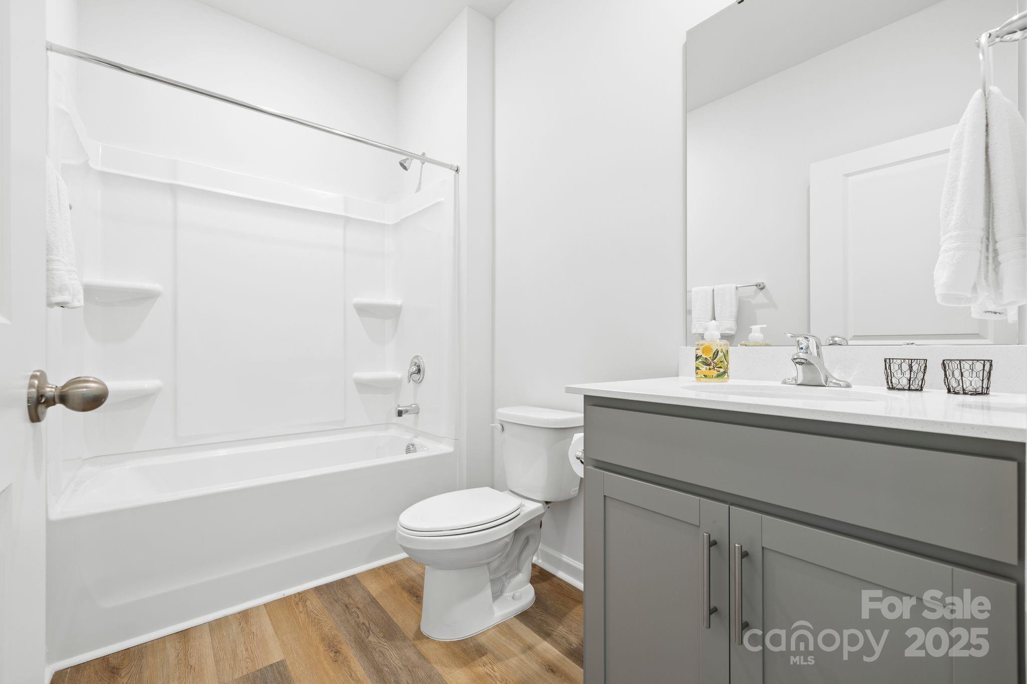 3664 Mercer Street Property Photo 18