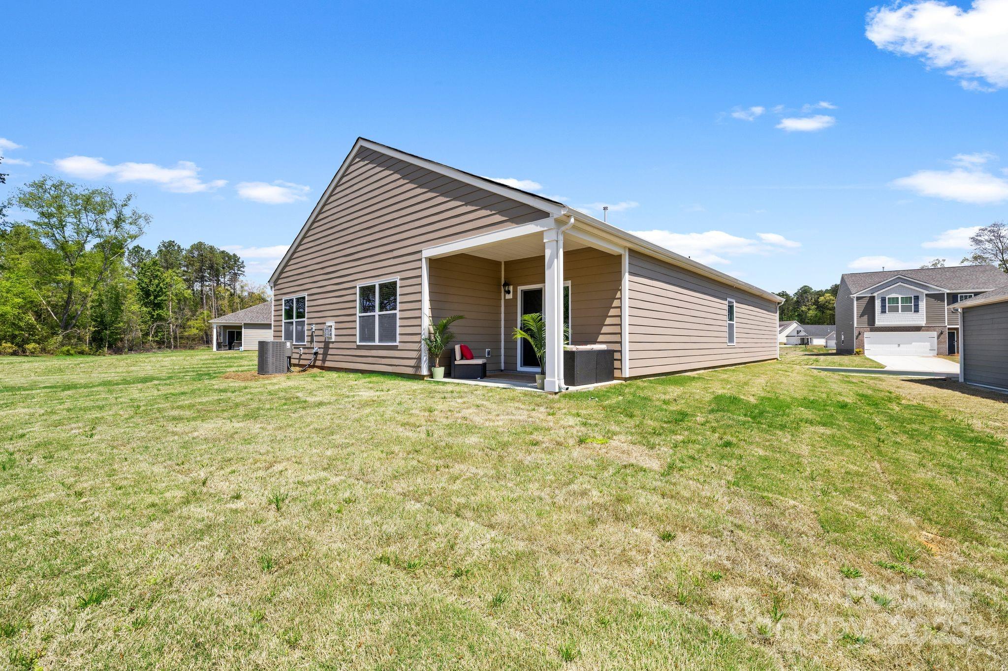 3664 Mercer Street Property Photo 25