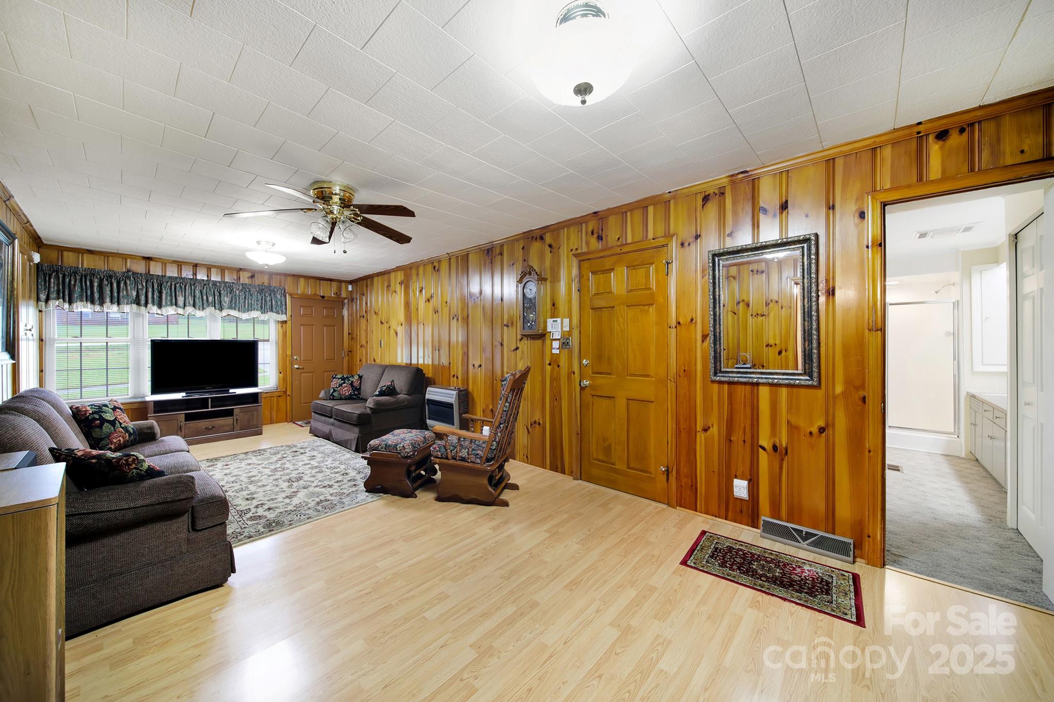 4462 Flat Creek Road Property Photo 21