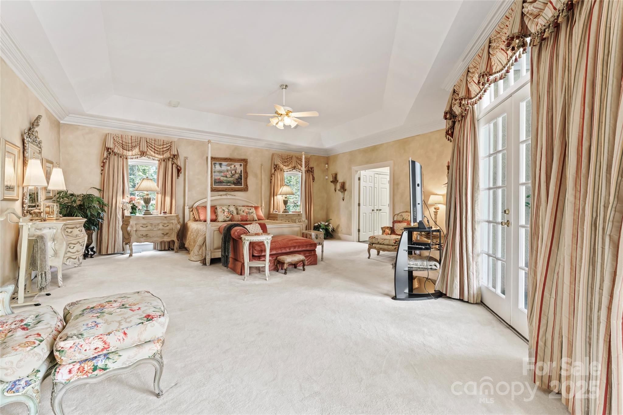 8934 Winged Bourne Drive Property Photo 13