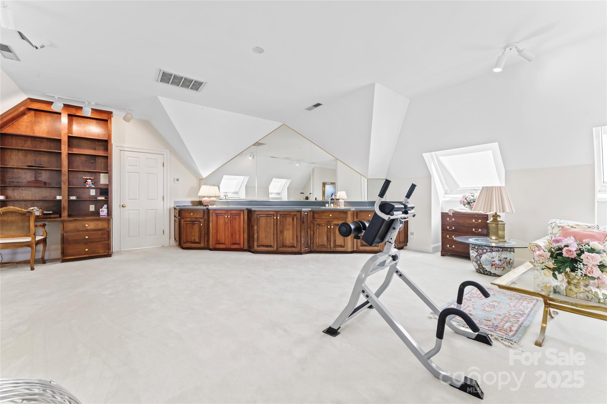 8934 Winged Bourne Drive Property Photo 18