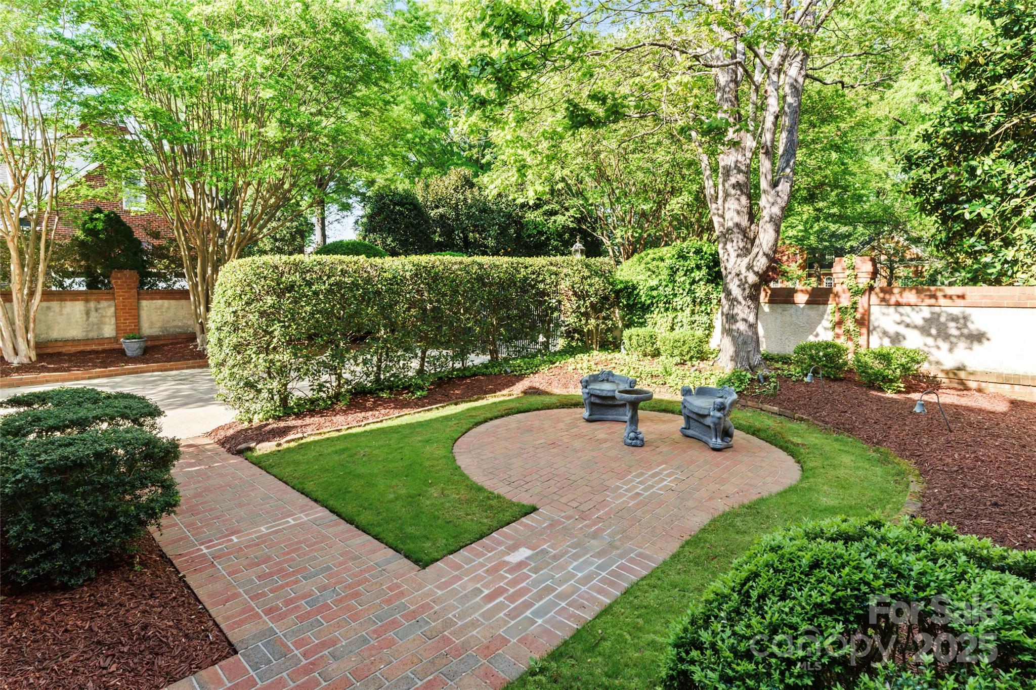 8934 Winged Bourne Drive Property Photo 37