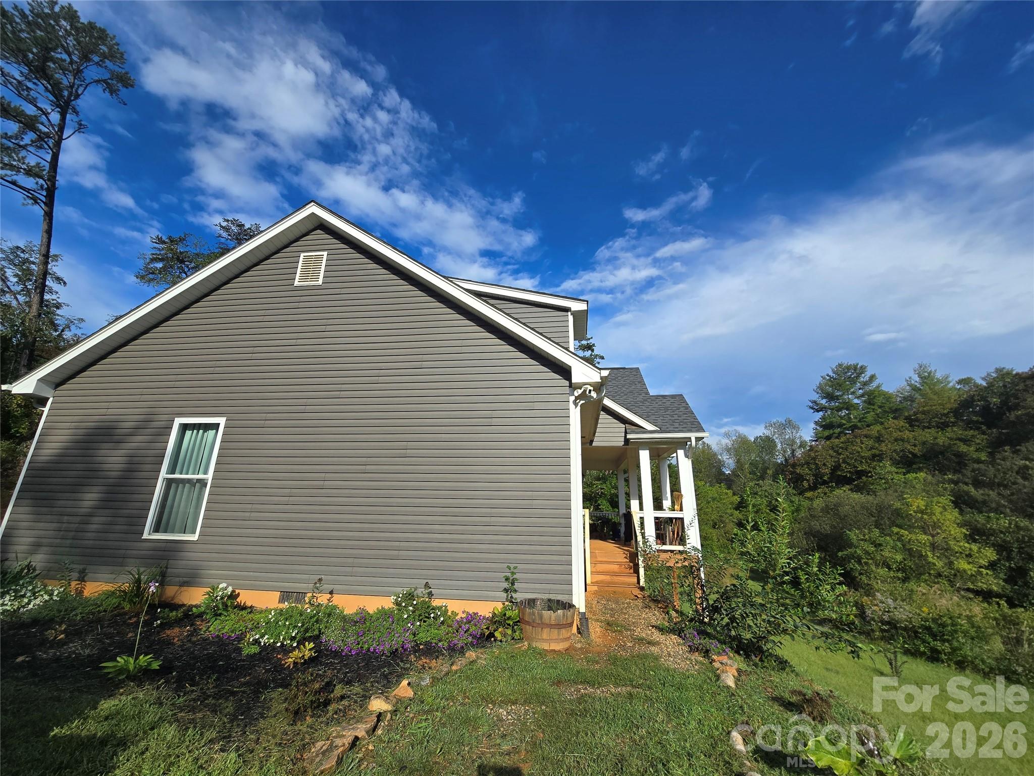 19 Higgins Road Property Photo 3