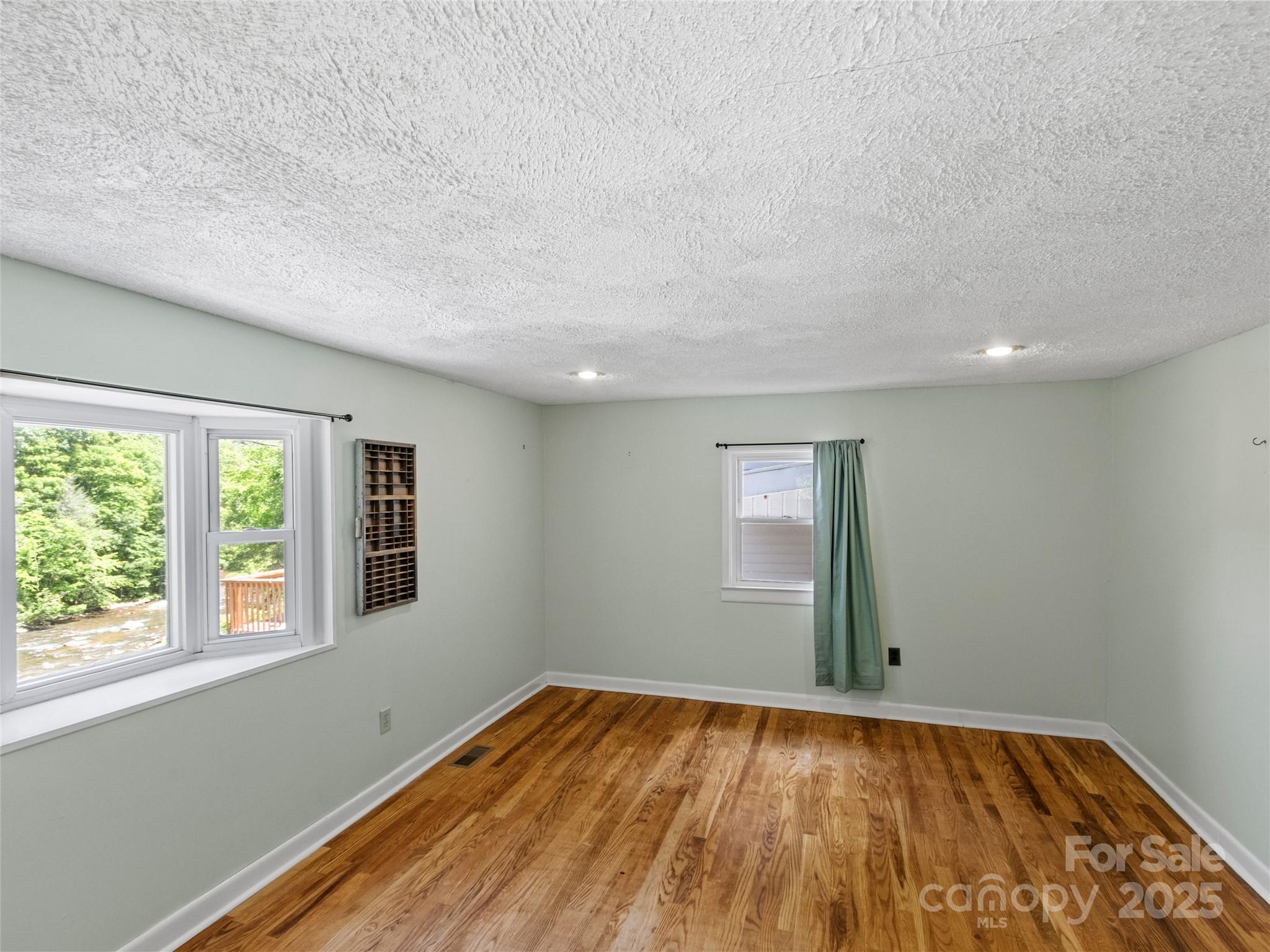 12982 Us 19w Highway Property Photo 25