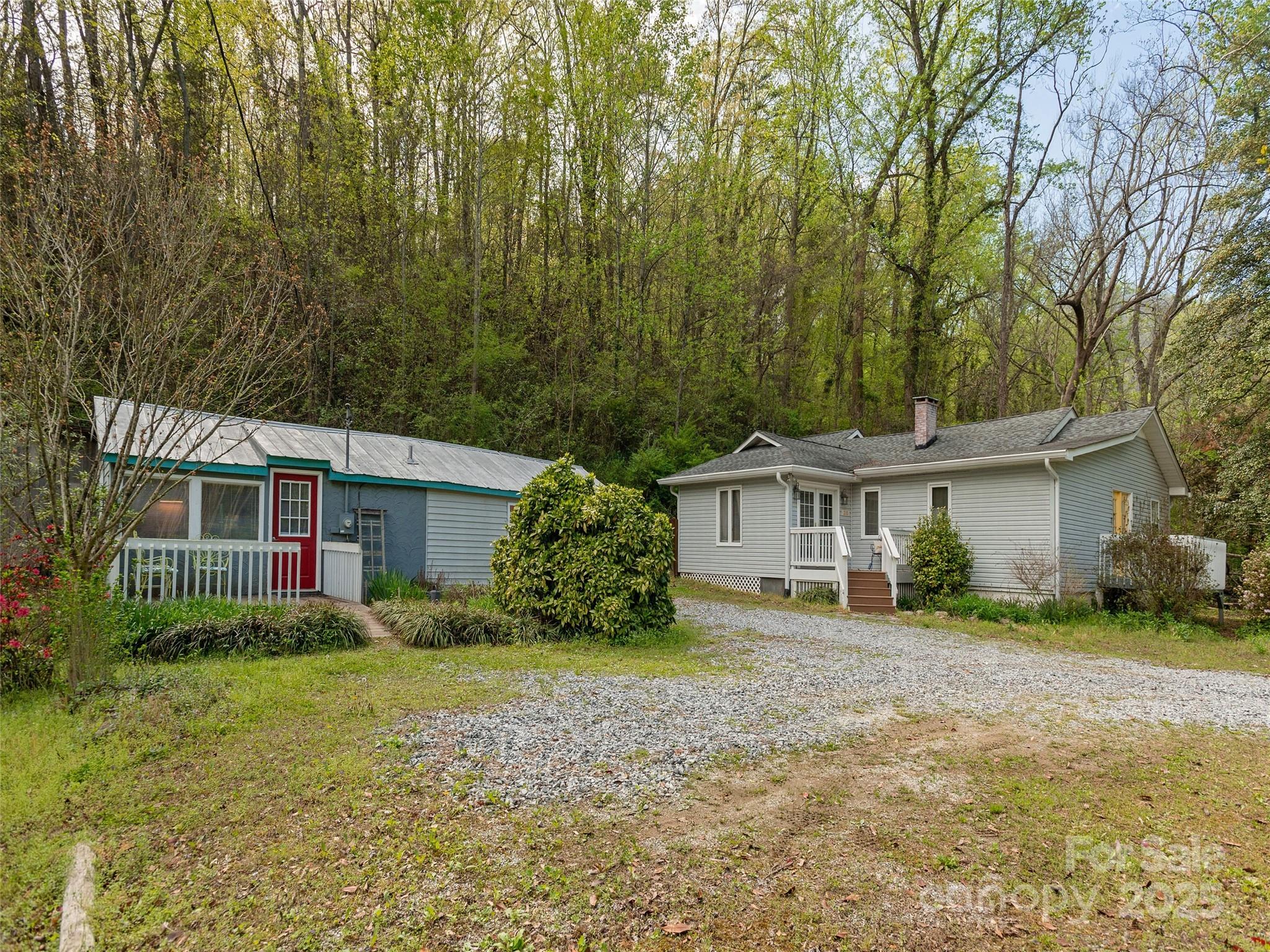 211 Warrior Mountain Road Property Photo