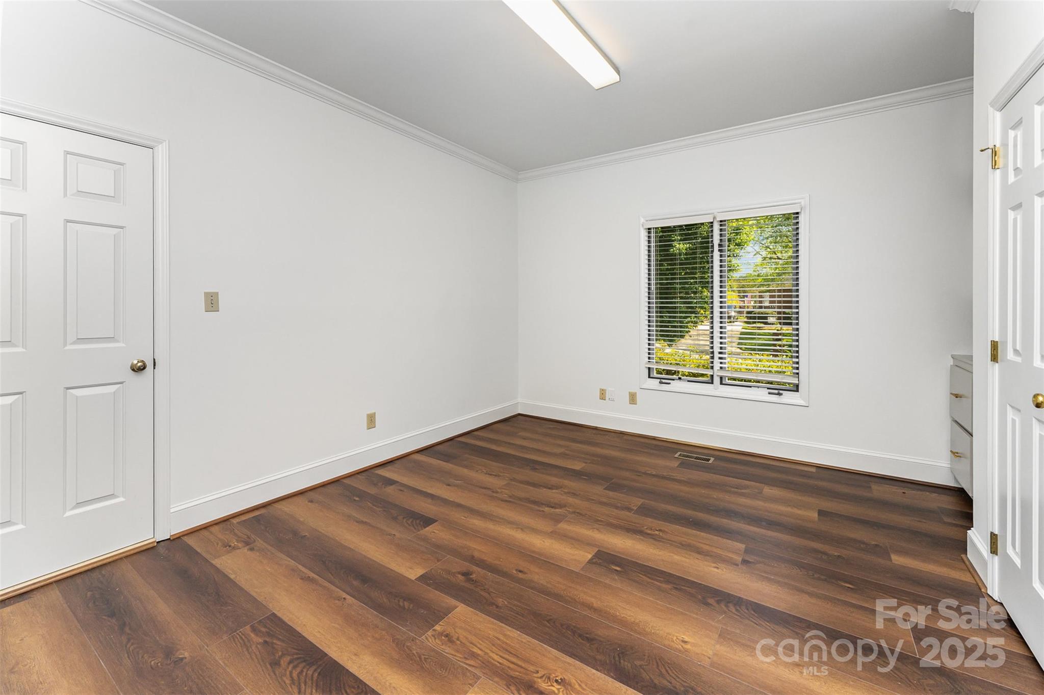 426 Saint Michaels Way Property Photo 26