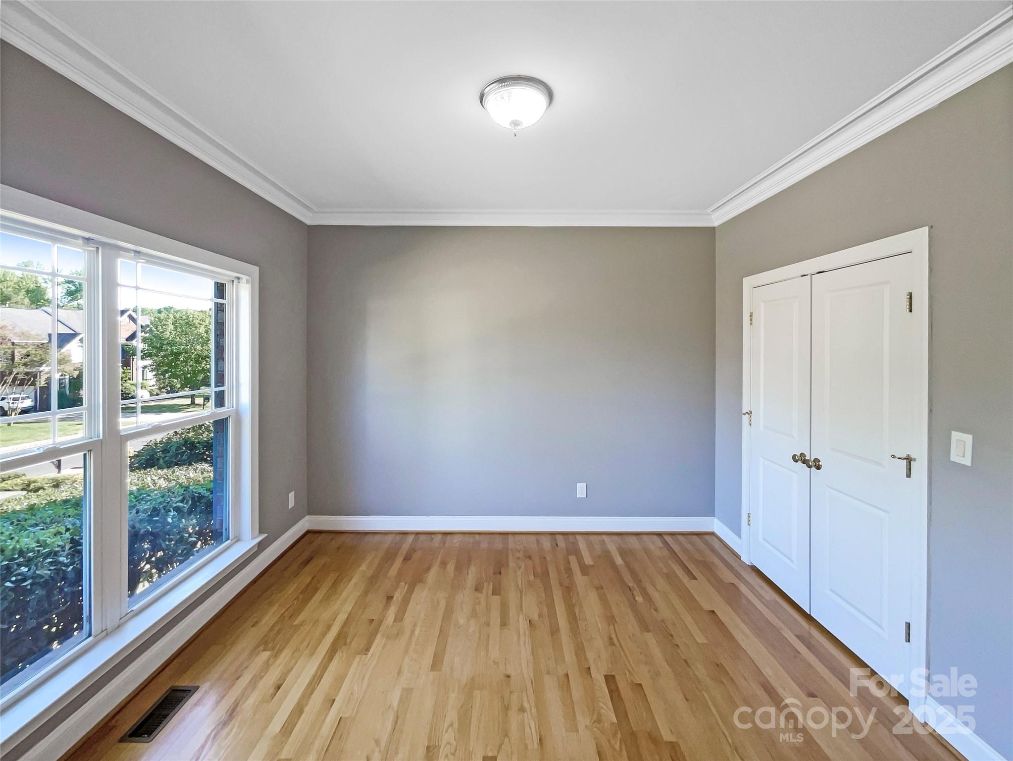 5104 Shannamara Drive Property Photo 12