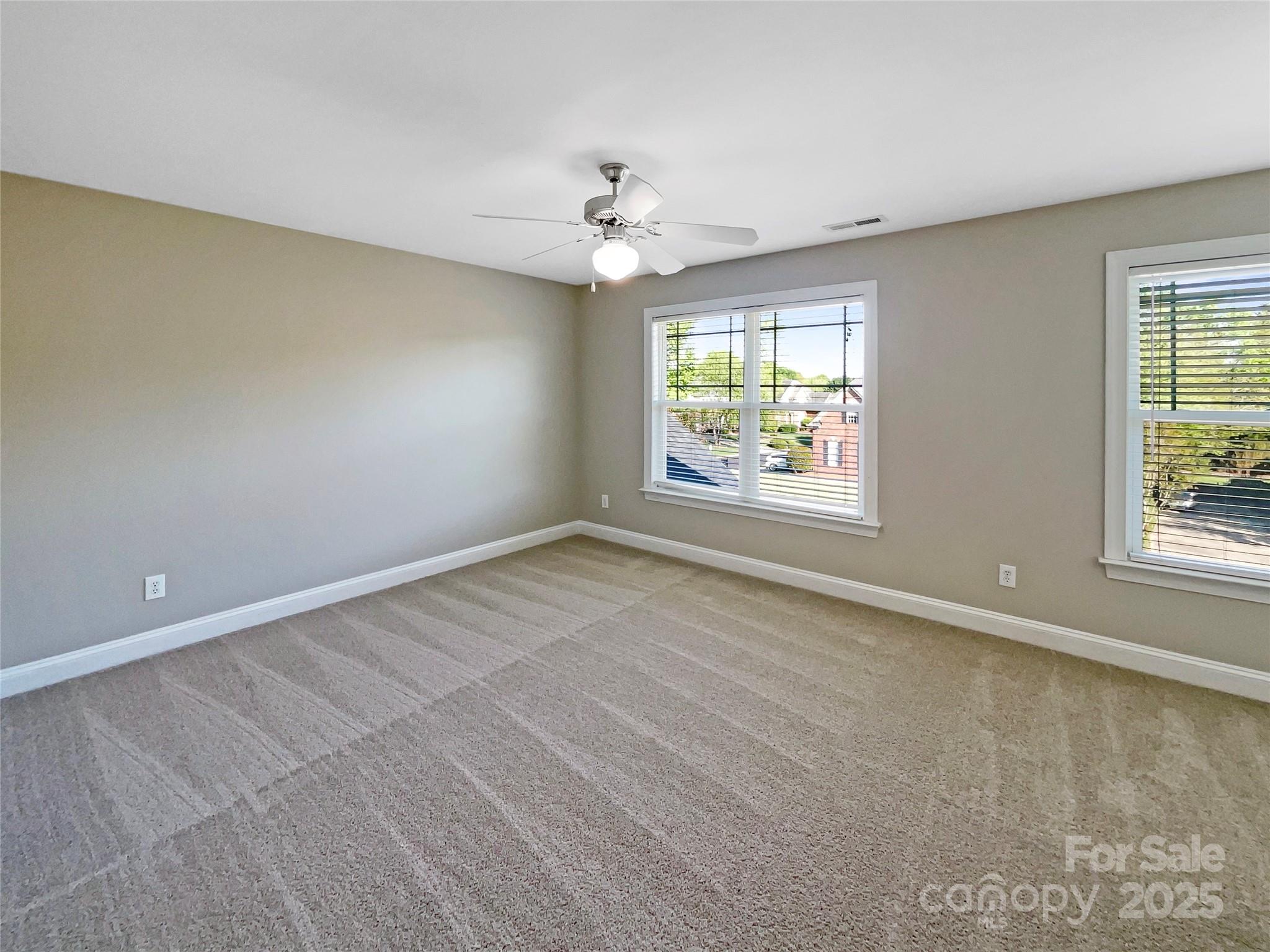 5104 Shannamara Drive Property Photo 16