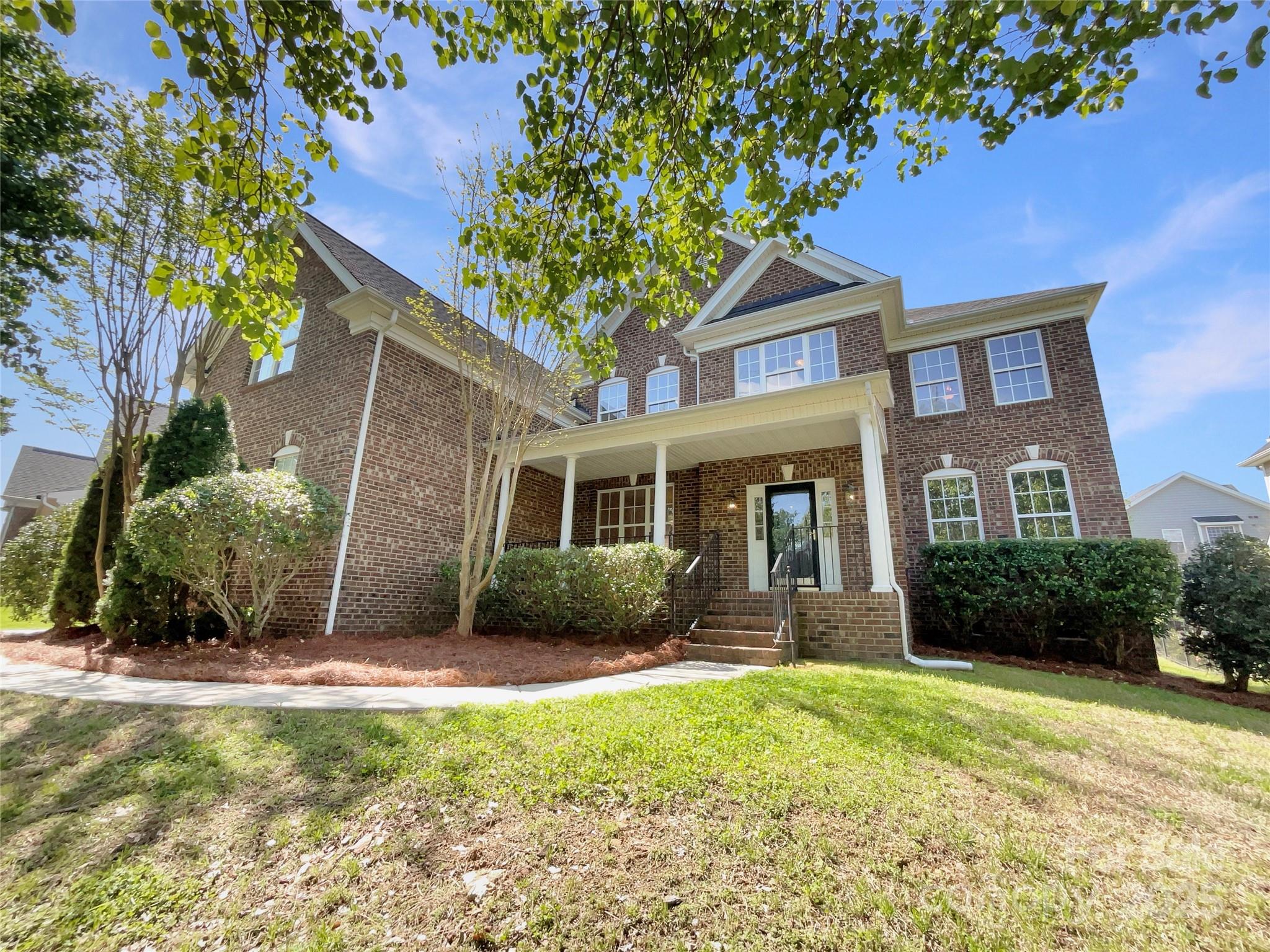 2163 Woodstream Road Property Photo