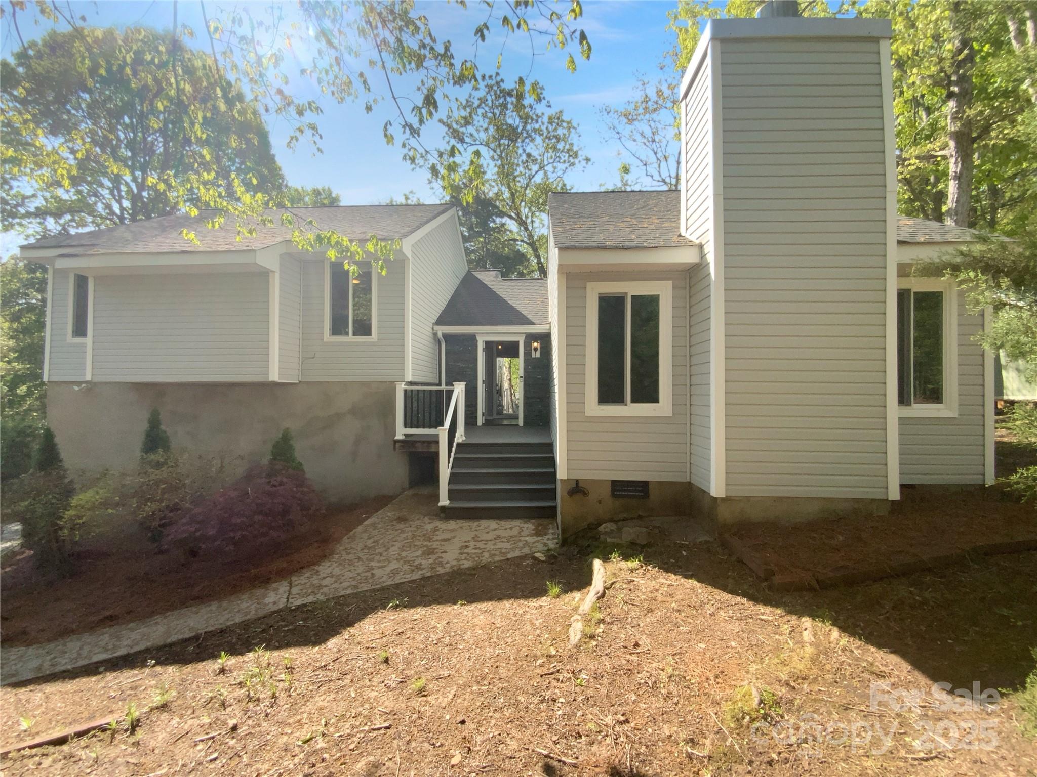8000 Briardale Drive Property Photo